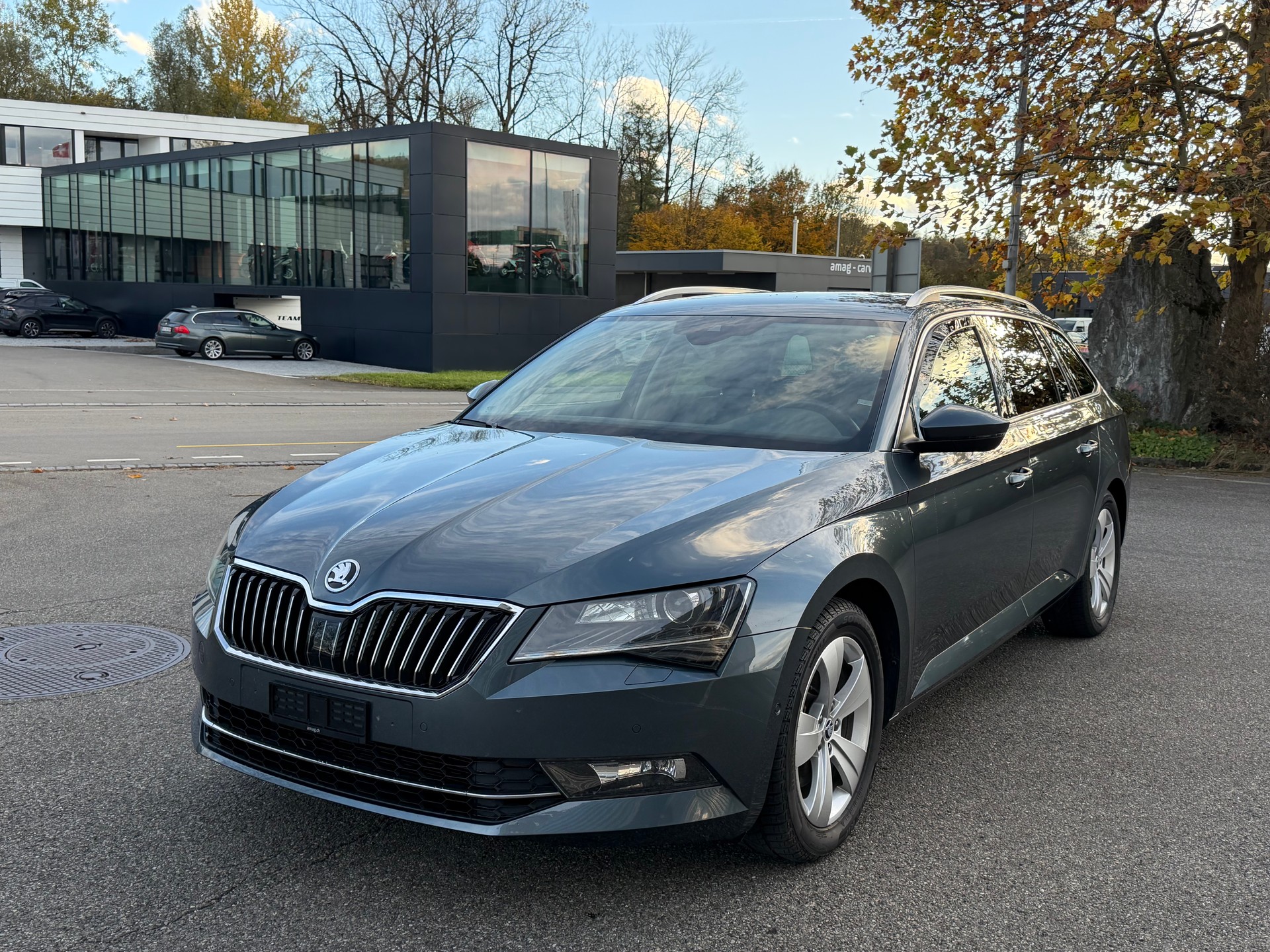 SKODA Superb Combi 2.0 TDi Style 4x4 DSG