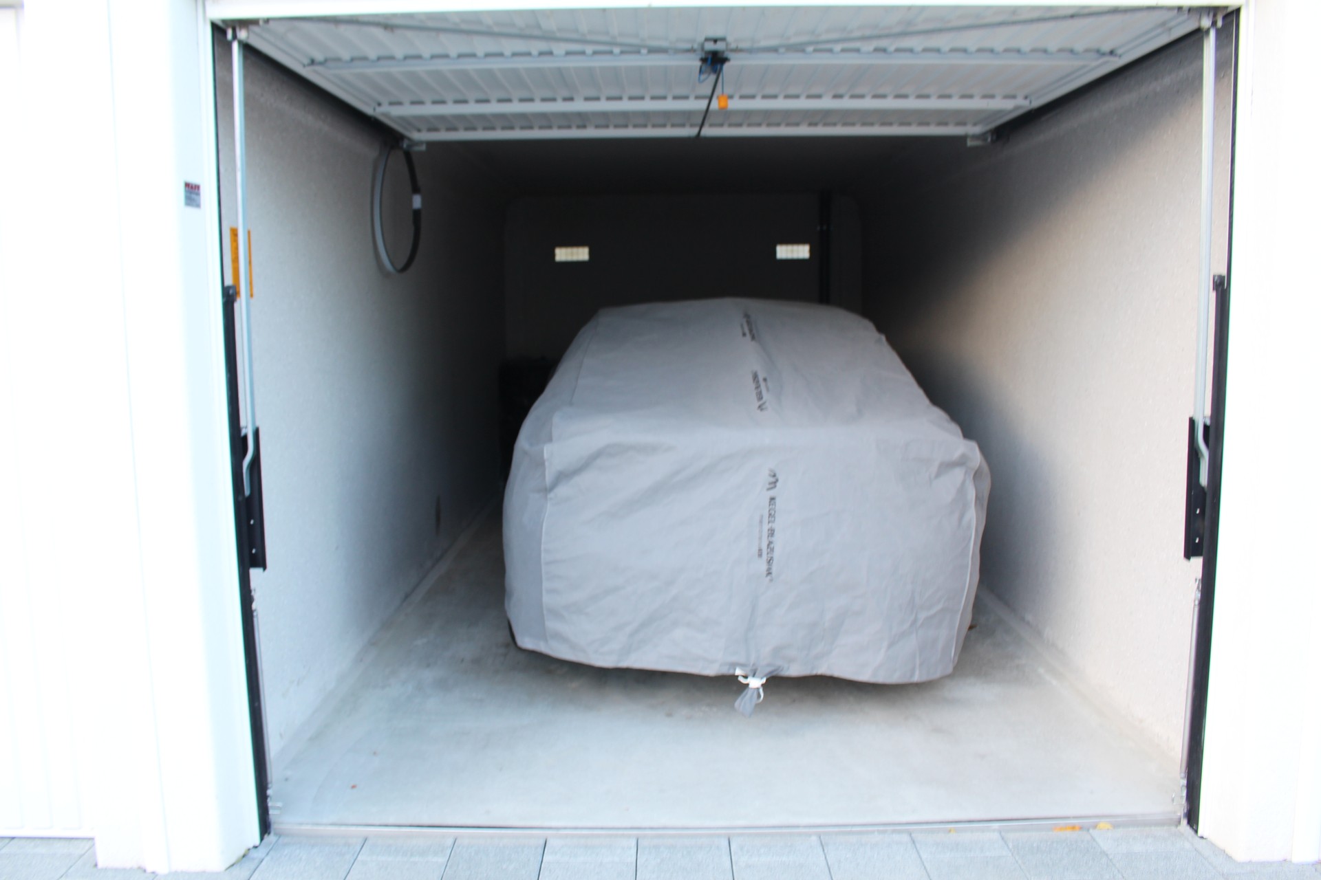 BMW 535i / 6-Gang Schalter ab Werk / 306PS / Weltweit sehr selten / Garantie / Alle Service bei BMW / Neu ab MFK / Sammler Liebhaber-image-19