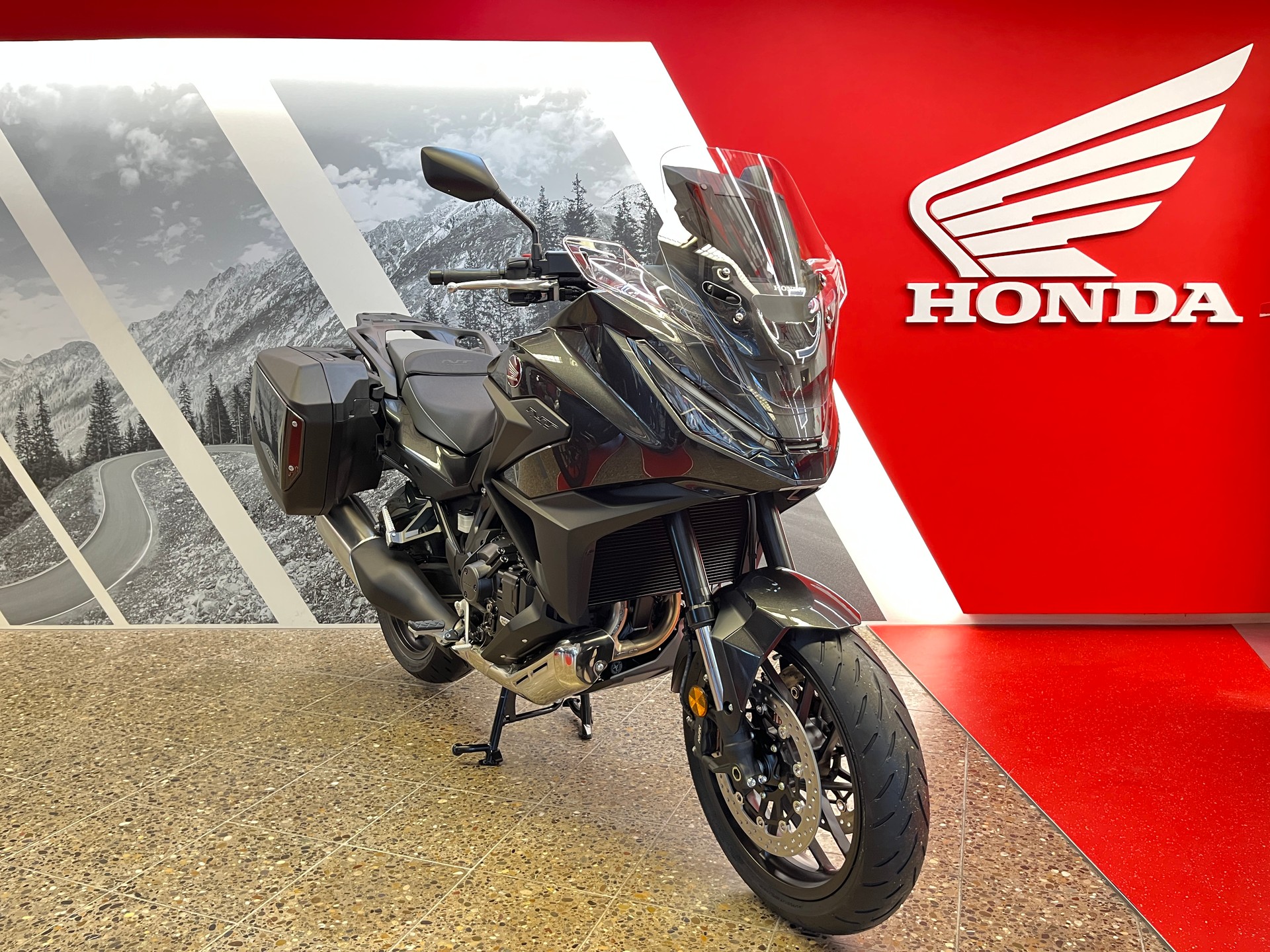 HONDA NT1100 DCT 2025-image-2