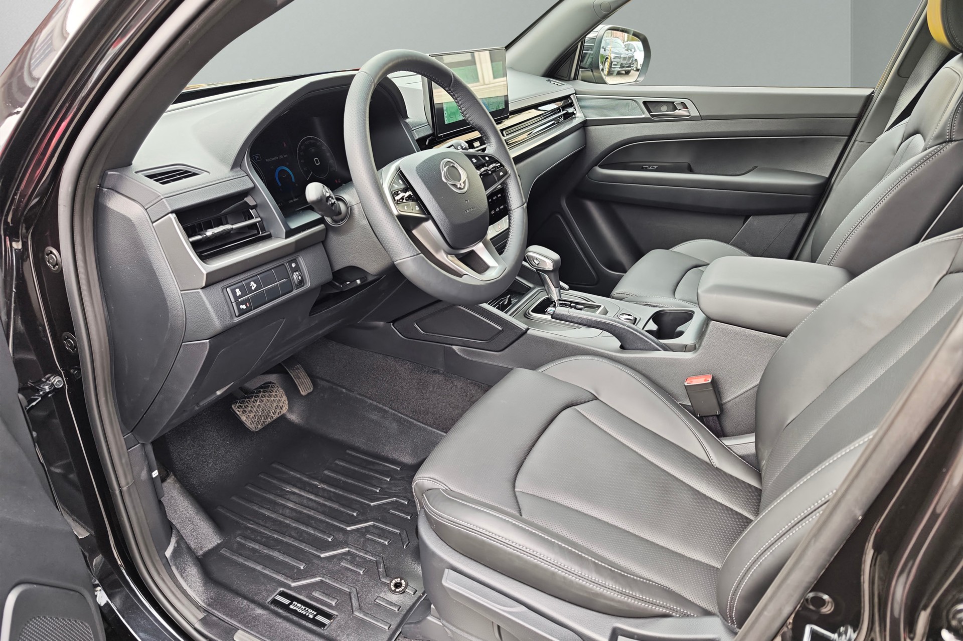 KGM-SsangYong Titanum-image-9