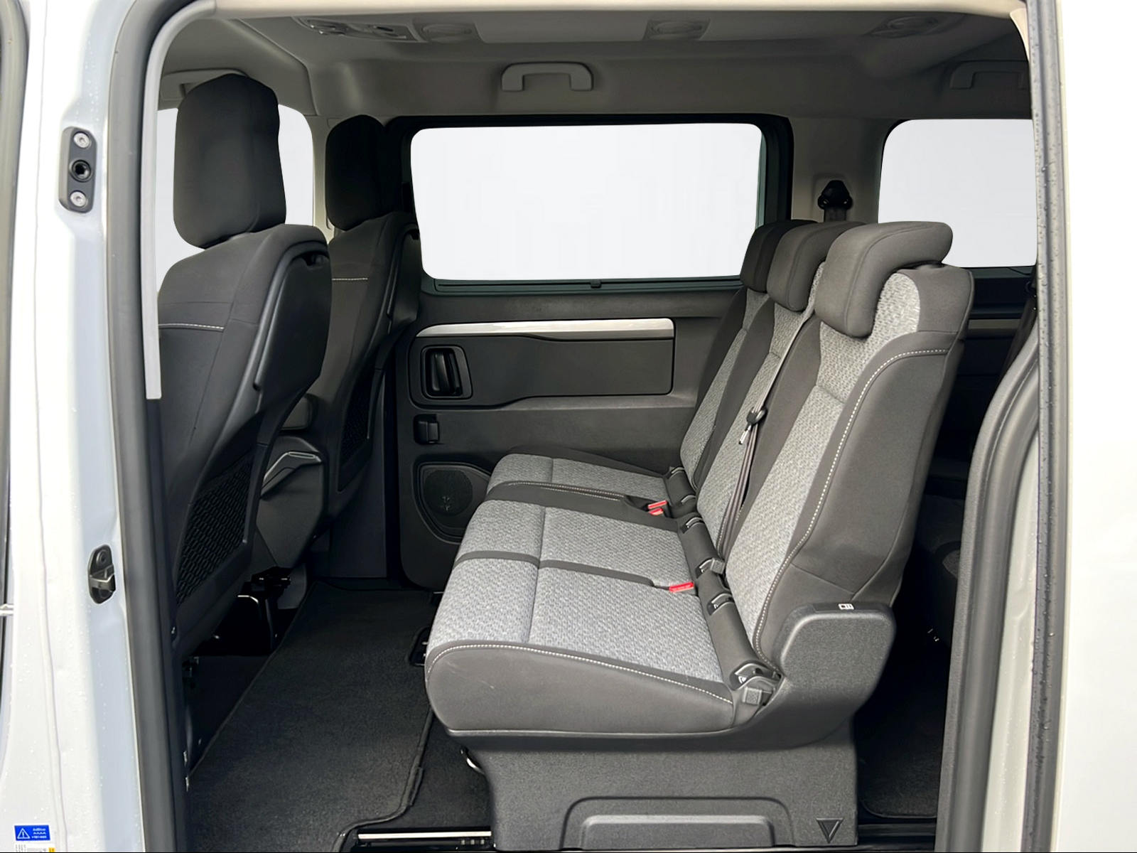 TOYOTA PROACE Verso L1 2.0 D Trend-image-10