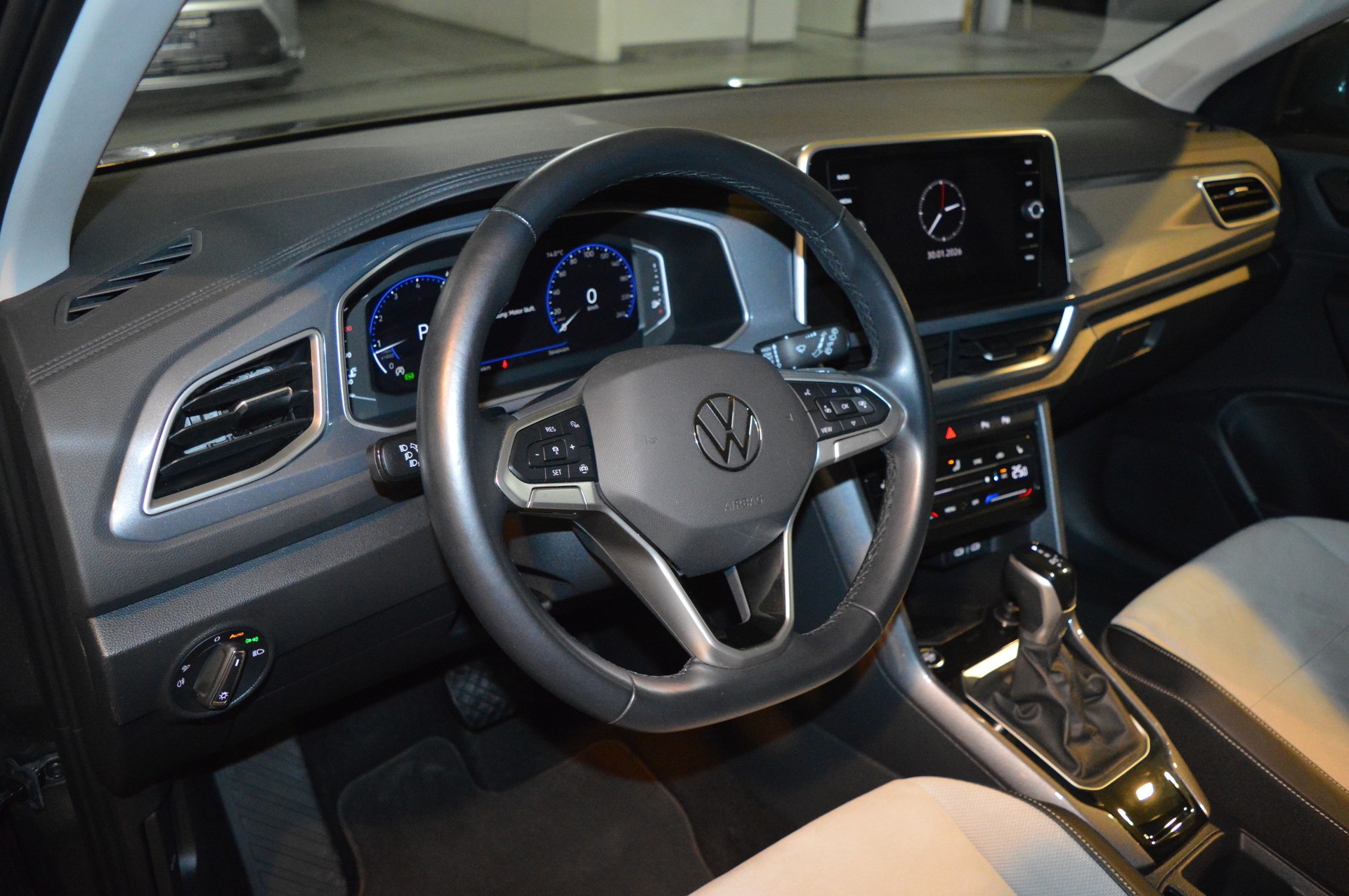 VW T-Roc 1.5 TSI EVO Style DSG-image-16