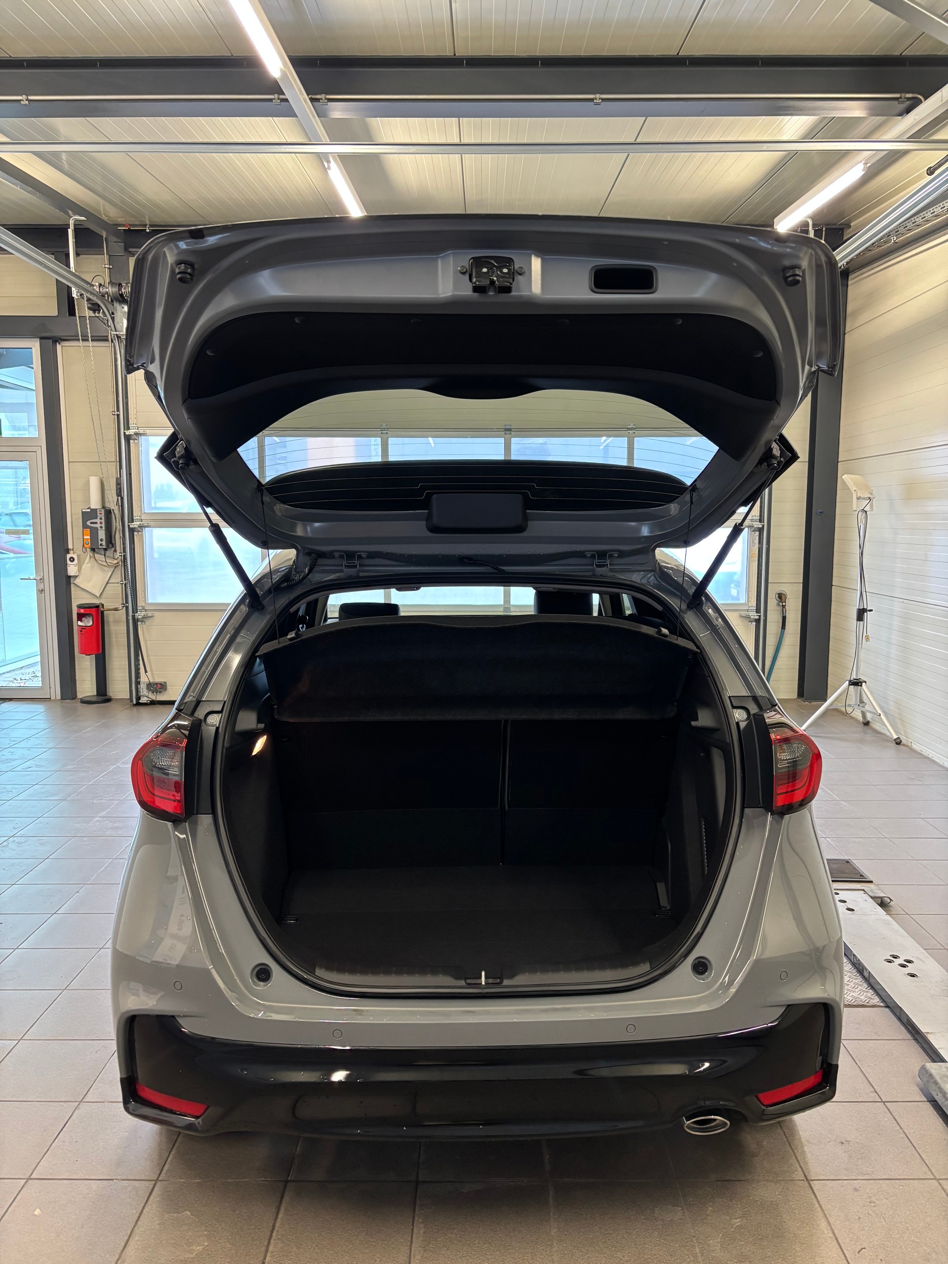 HONDA Jazz 1.5i-MMD Advance Sport E-CVT-image-14
