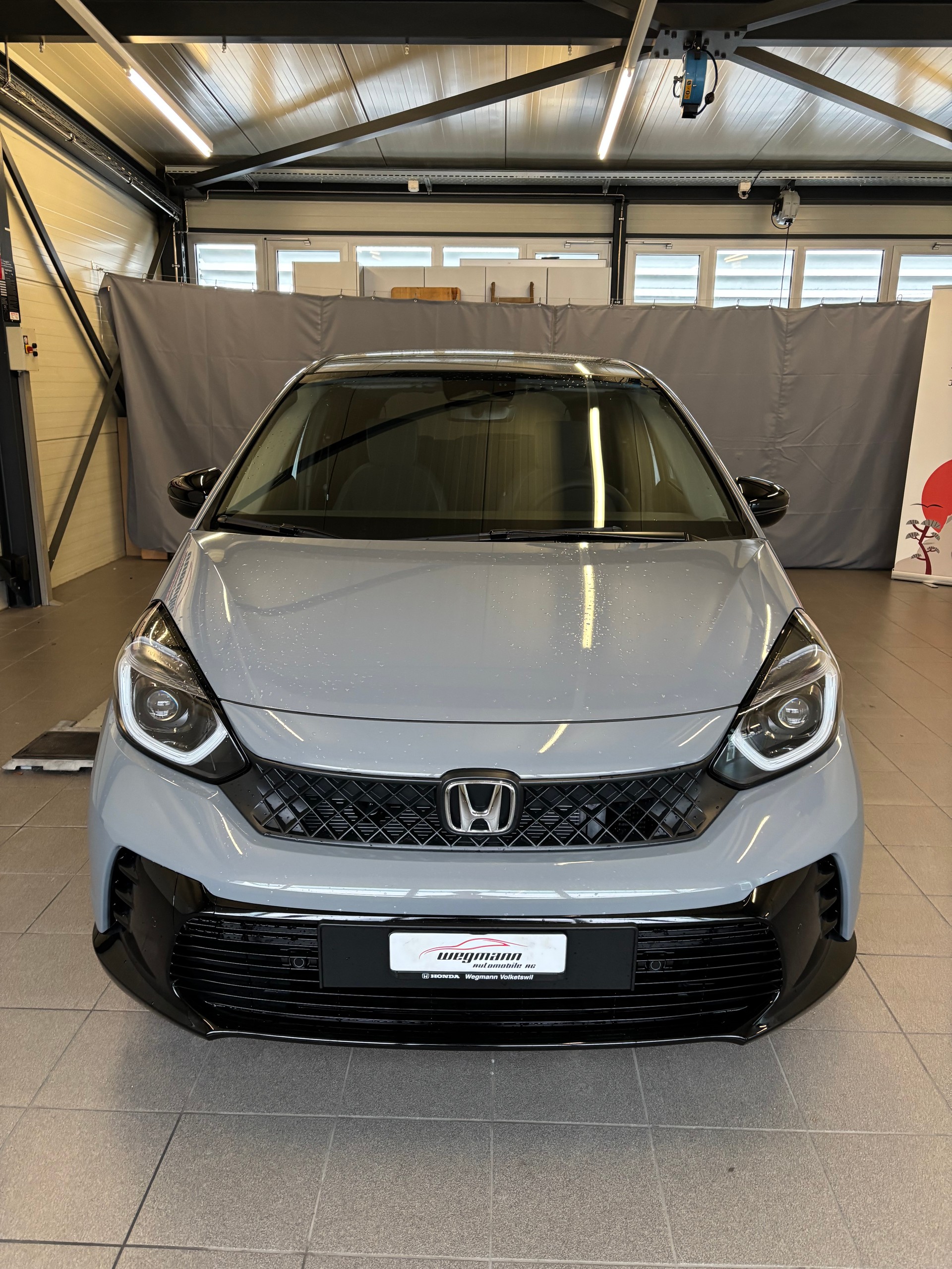 HONDA Jazz 1.5i-MMD Advance Sport E-CVT-showroom-element-1