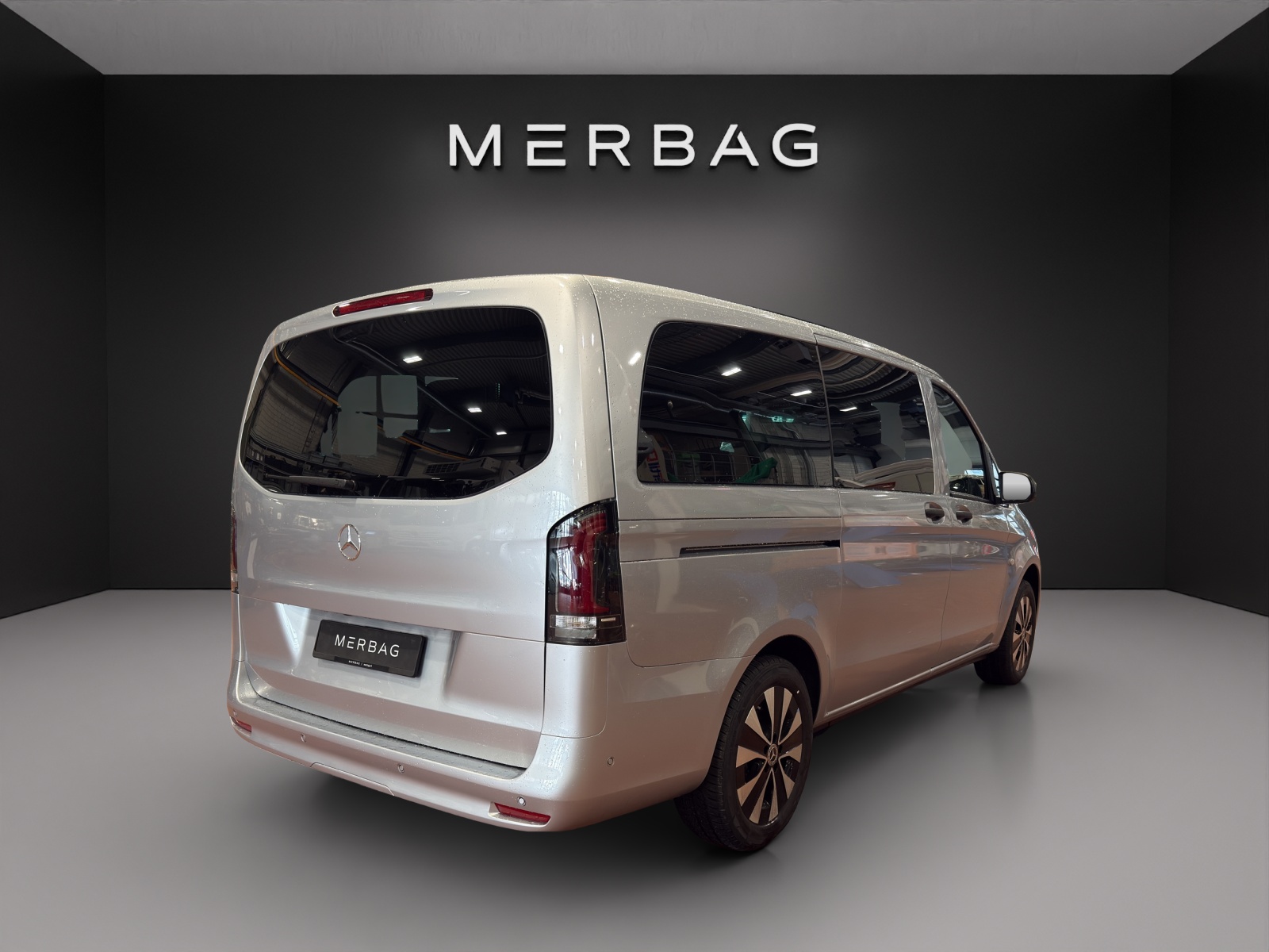 MERCEDES-BENZ Vito 116 CDI Lang Tourer 9G-Tronic 4M Select-image-2