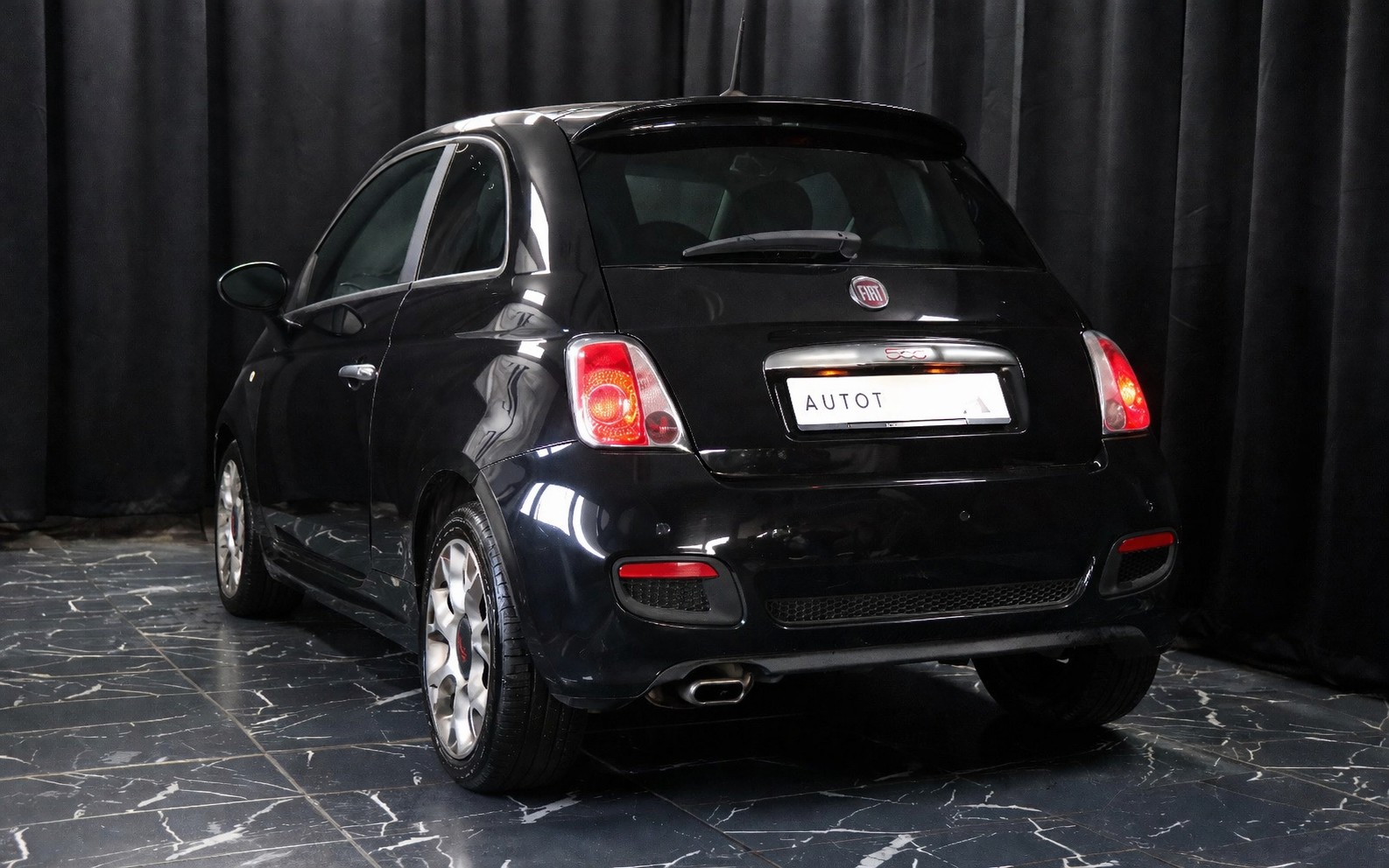 FIAT 500 0.9 Twinair Turbo S-showroom-element-1