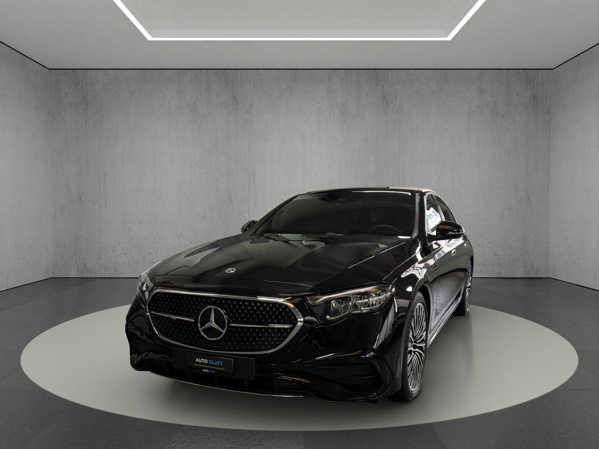 MERCEDES-BENZ E 200 9G-Tronic AMG Line "Burmester-Distronic"-image-26