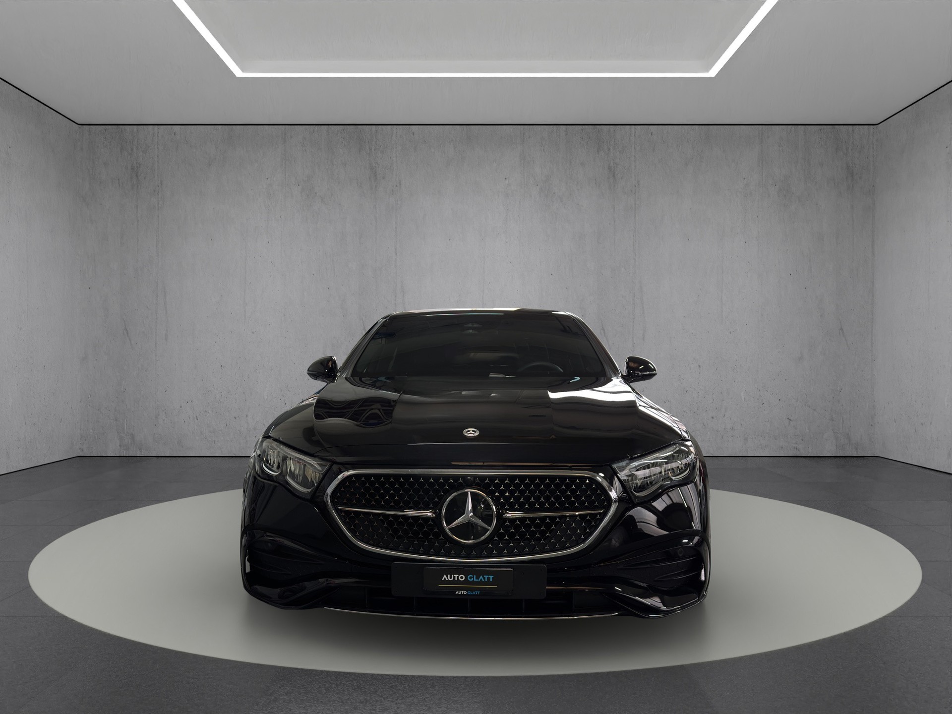 MERCEDES-BENZ E 200 9G-Tronic AMG Line "Burmester-Distronic"-image-6
