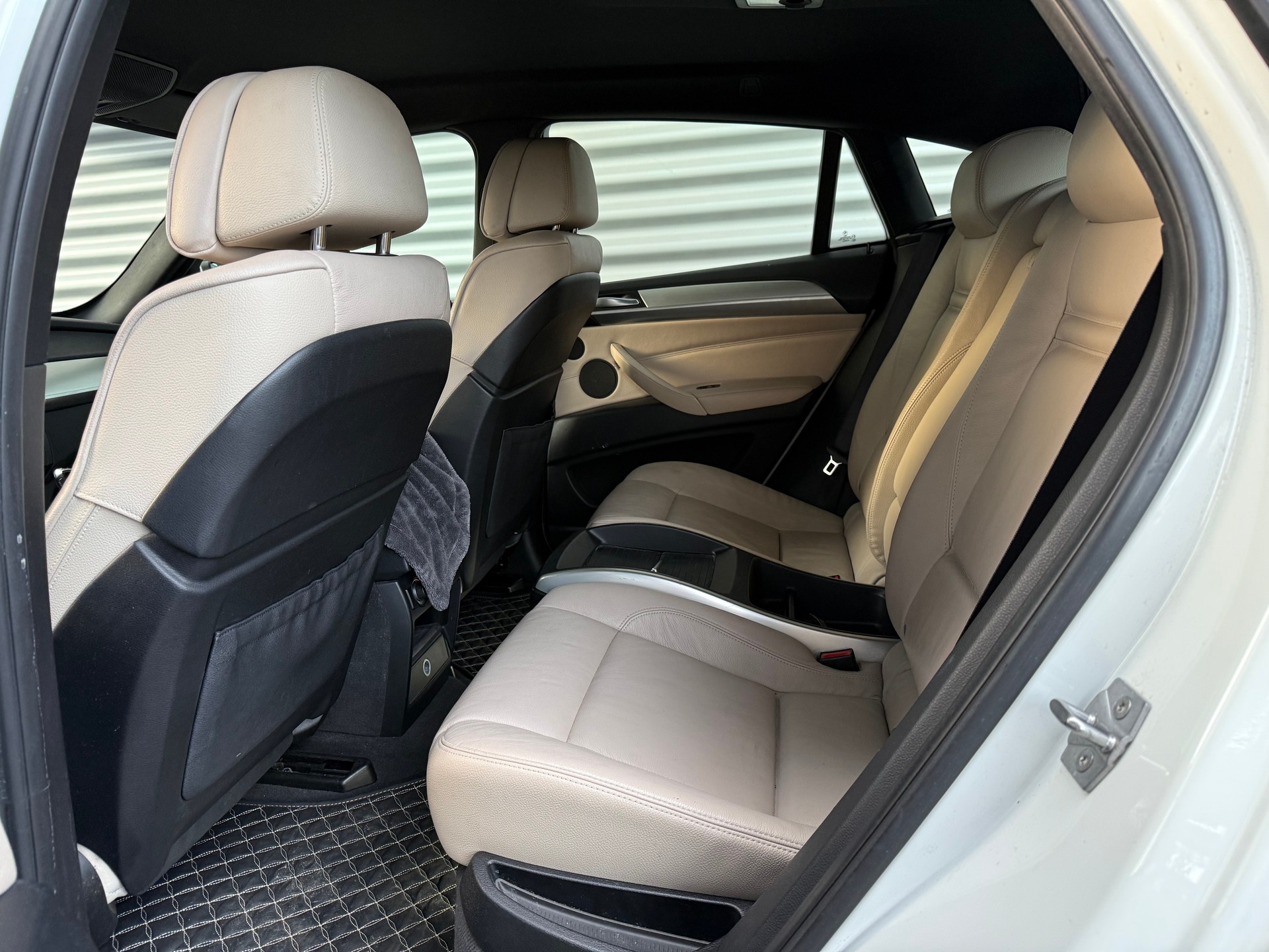 BMW X6 xDrive 40d Steptronic-image-9