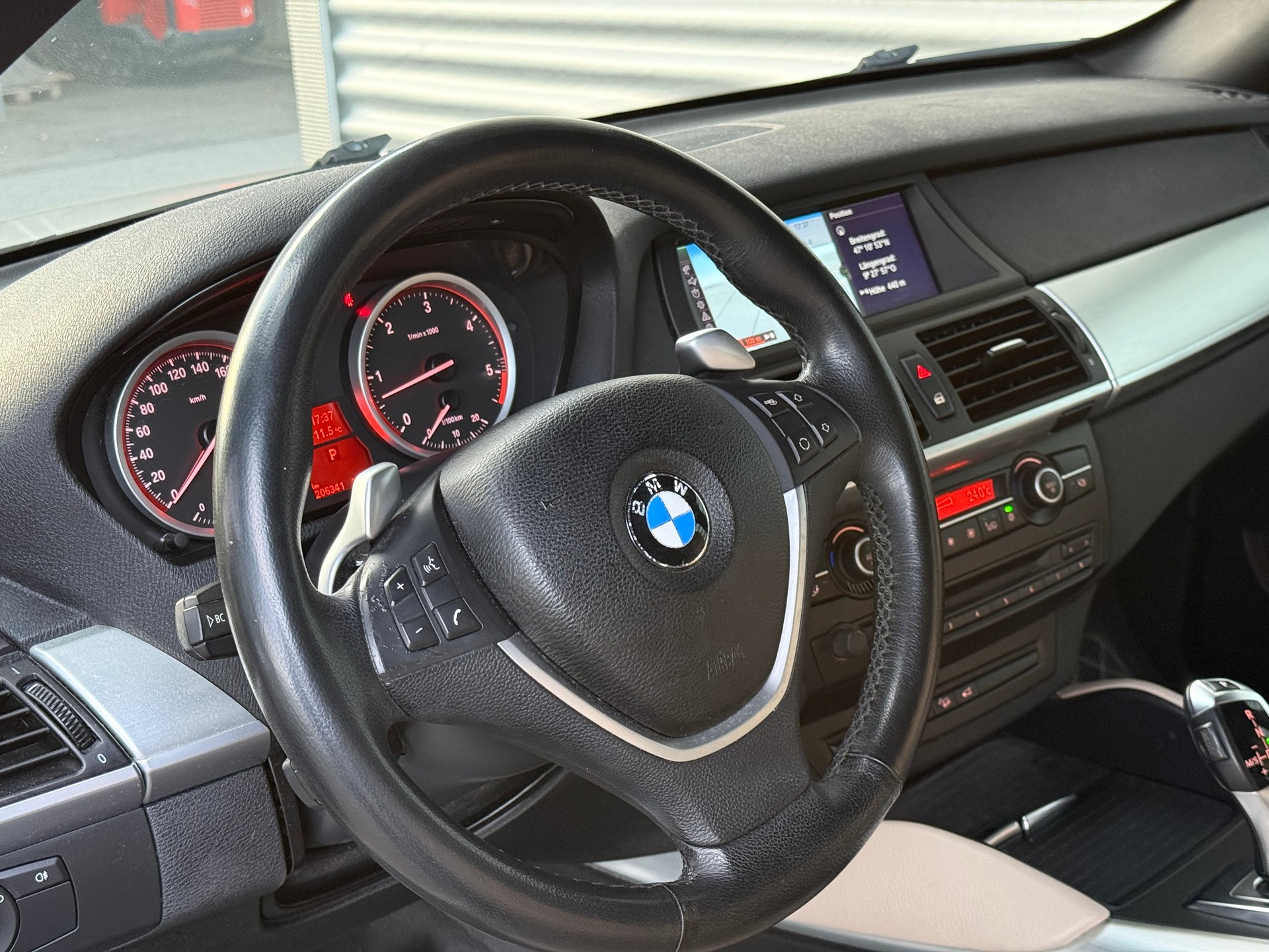 BMW X6 xDrive 40d Steptronic-image-8