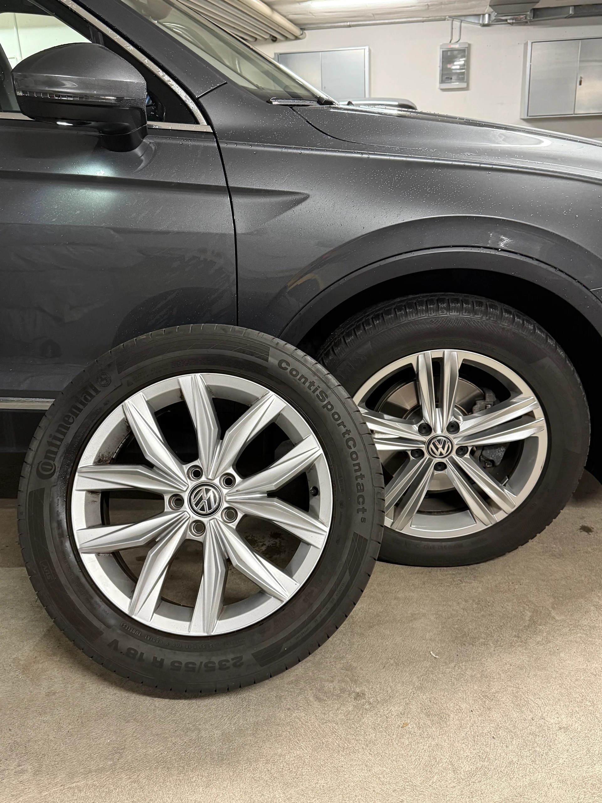 VW Tiguan 2.0 TDI SCR Highline 4Motion DSG *Anhängerkupplung*-image-28