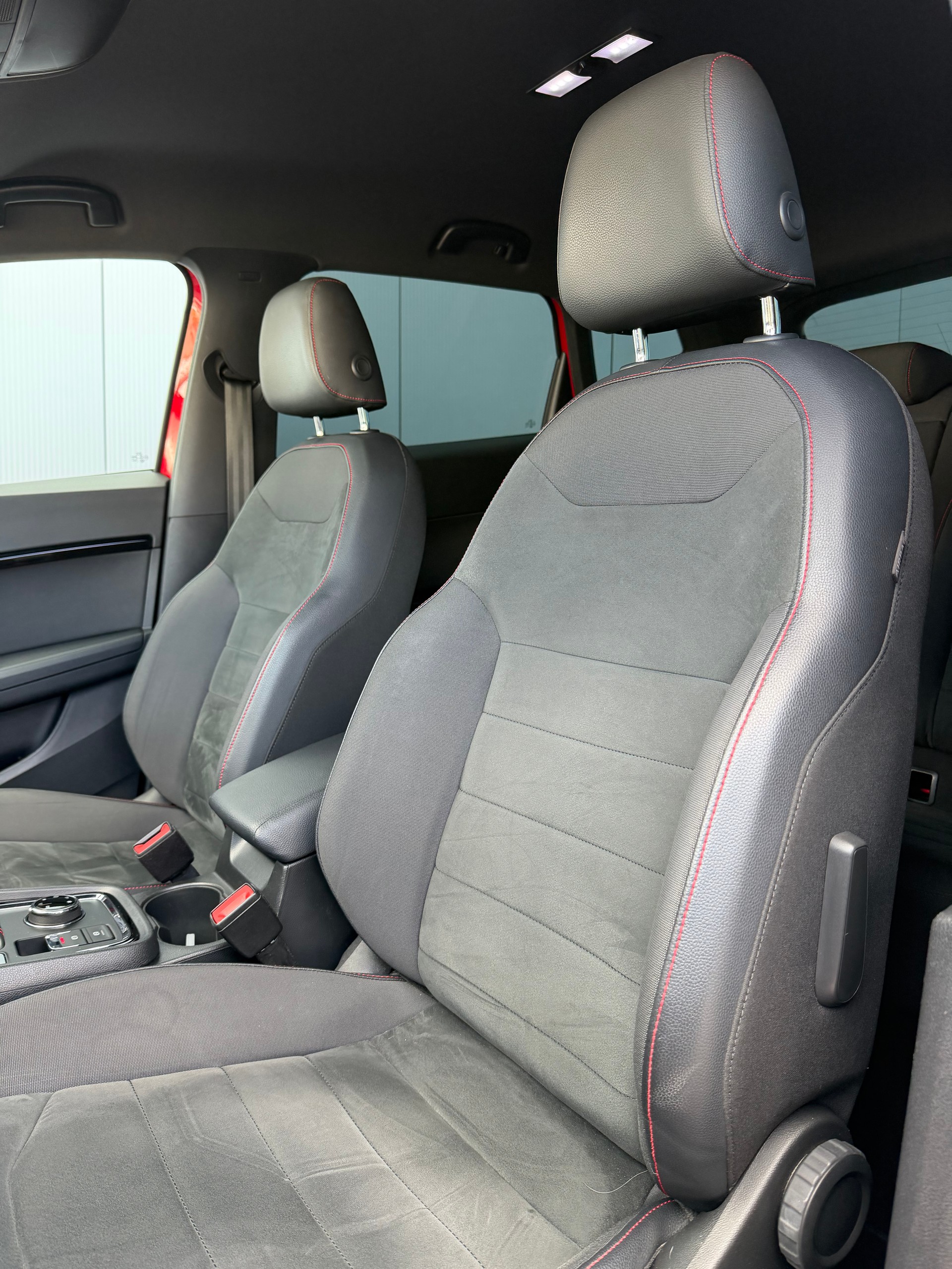 SEAT Ateca 2.0 TSI FR 4Drive DSG-image-5