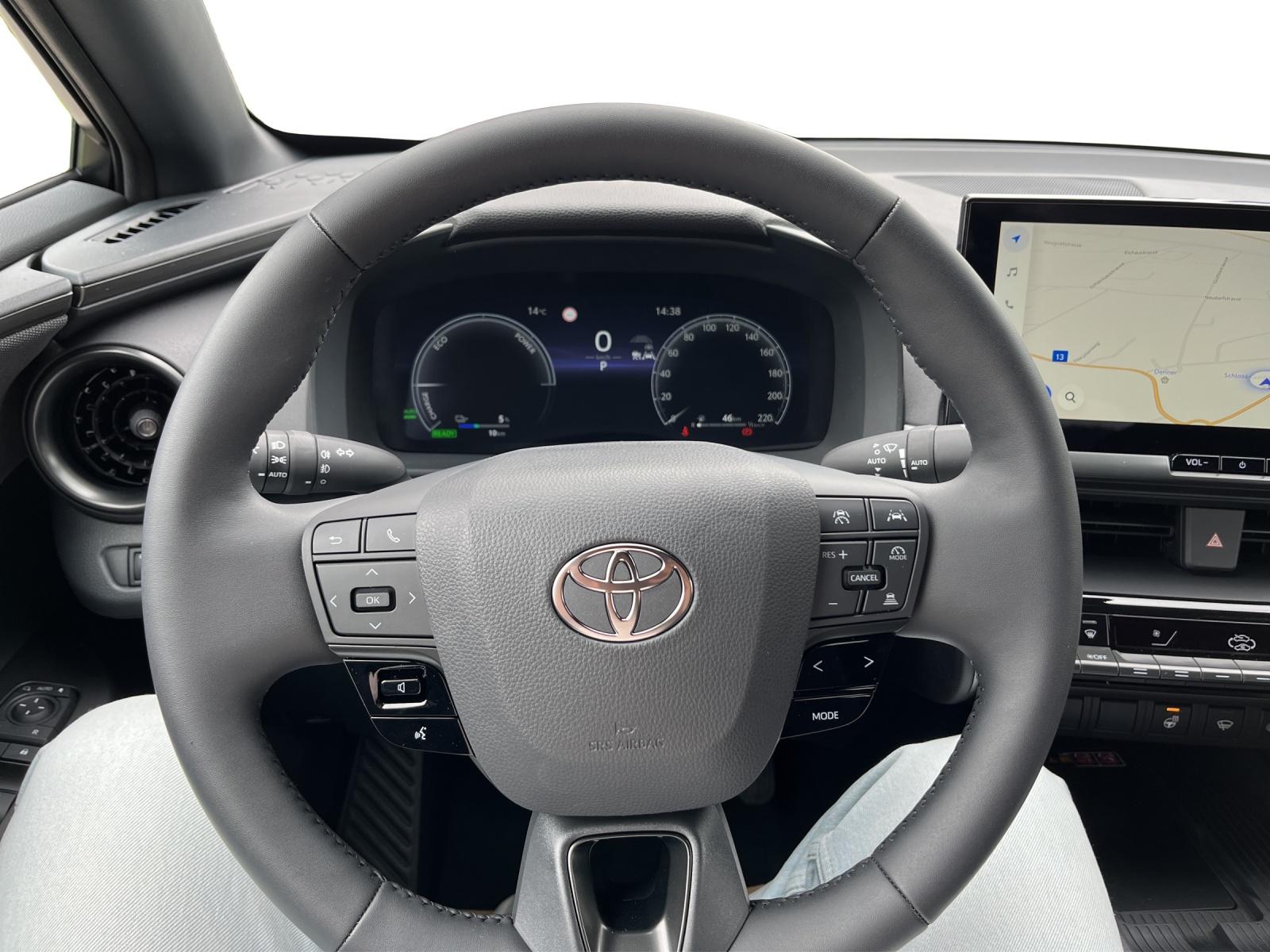 TOYOTA C-HR 2.0 PHEV Swiss Edition-image-6