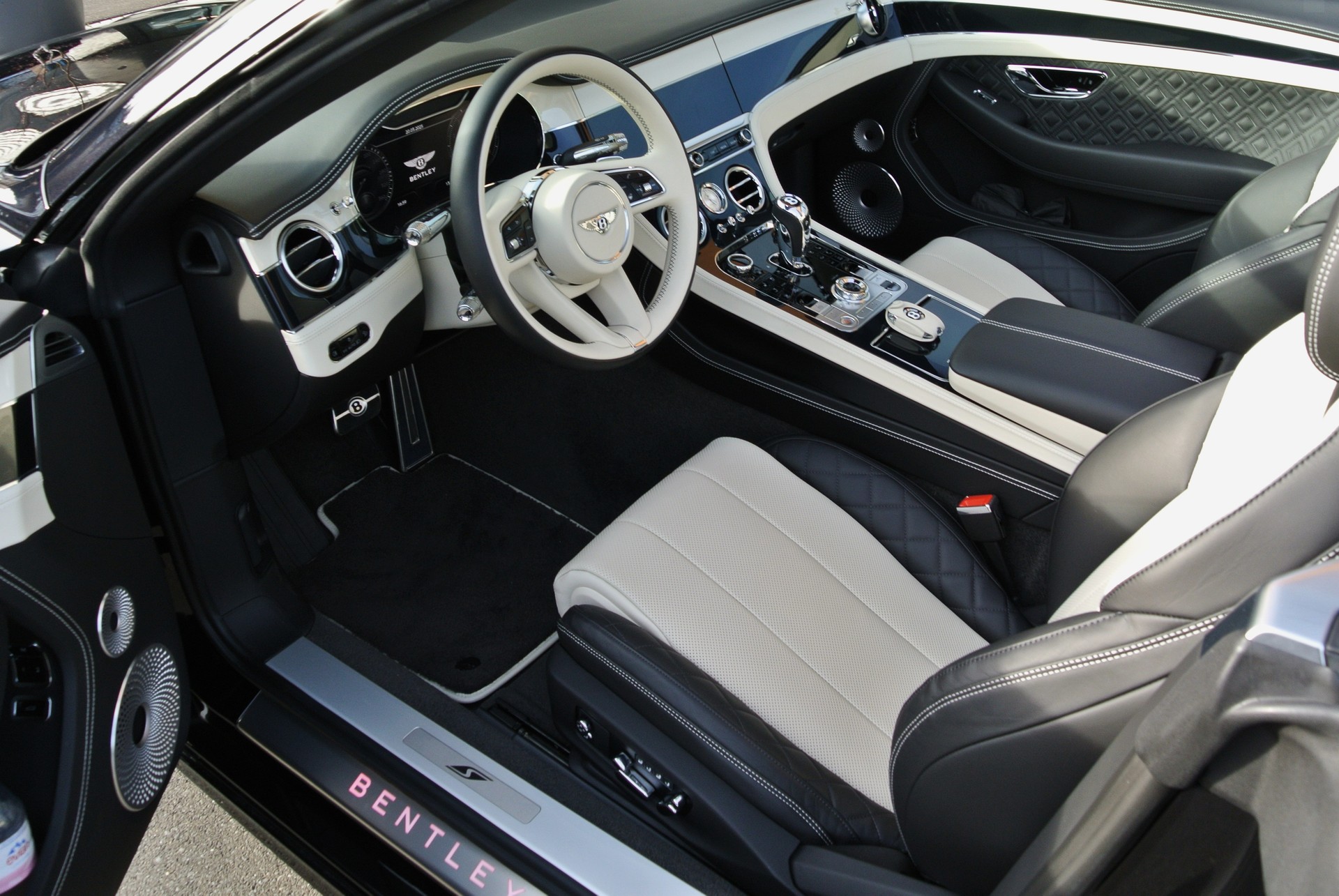 BENTLEY Continental GTC 4.0 V8 S