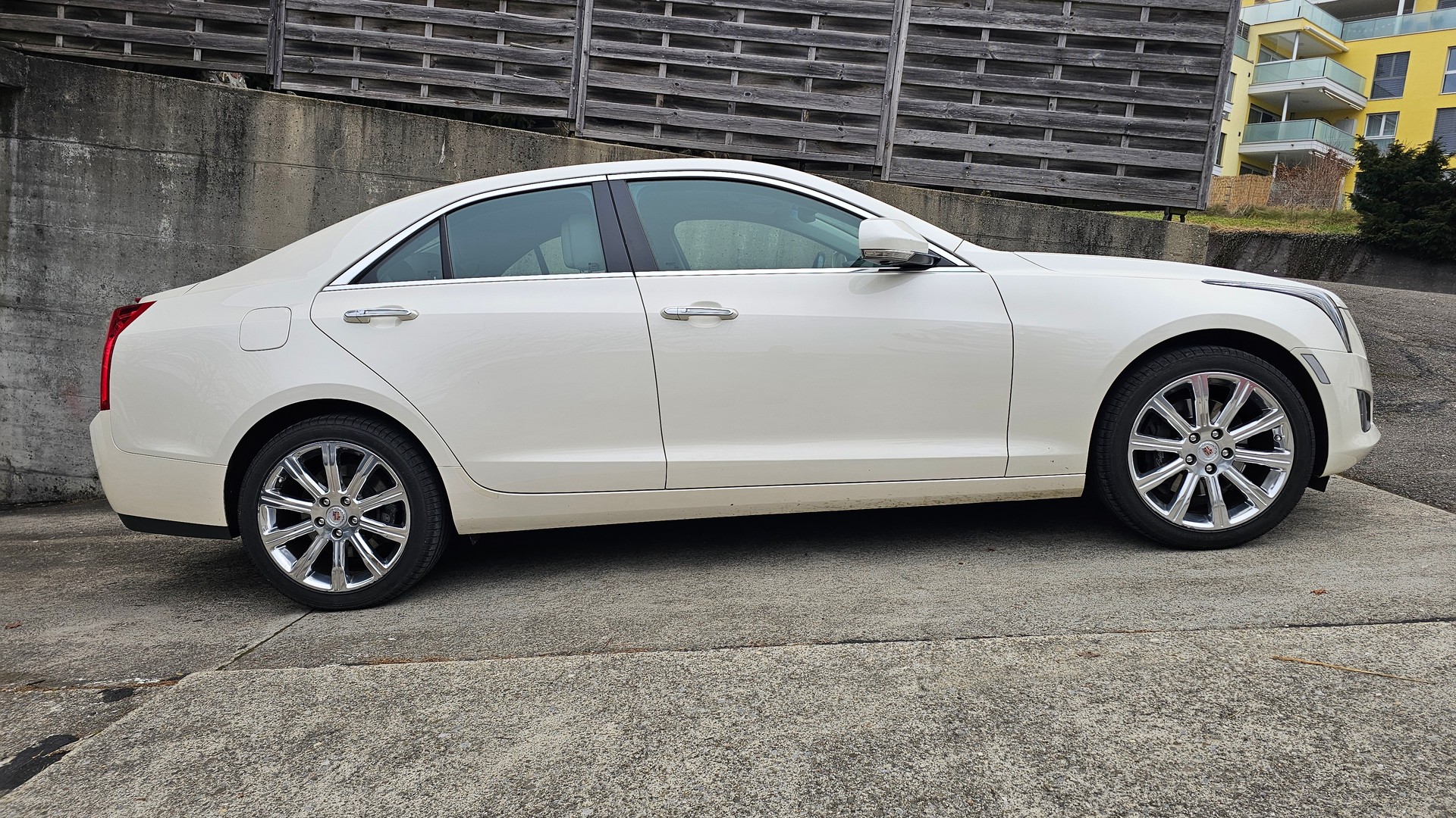 CADILLAC ATS Sedan 2.0 Turbo Luxury AWD Automatic-image-4