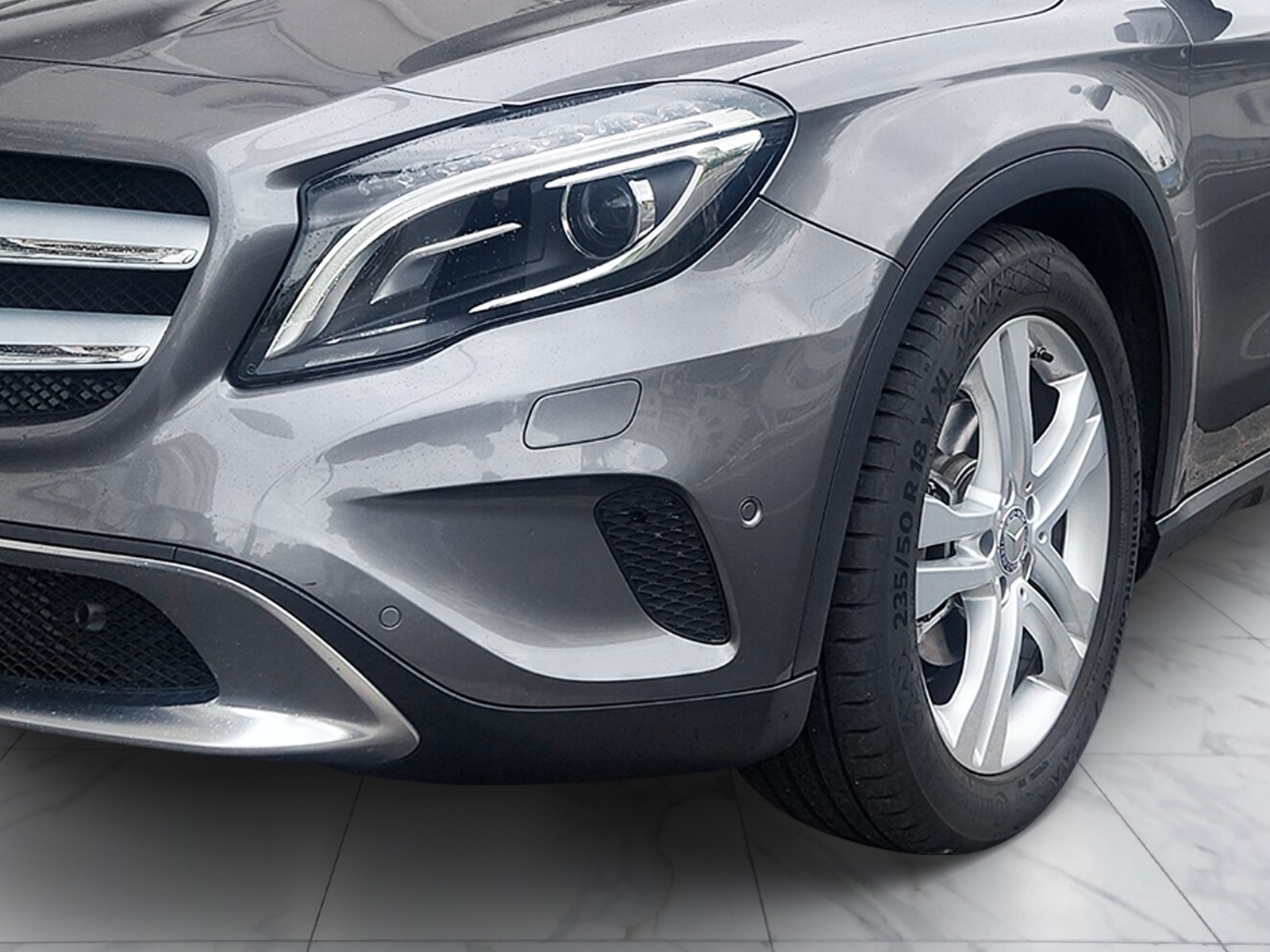 MERCEDES-BENZ GLA 220 d Style 4Matic 7G-DCT-image-4