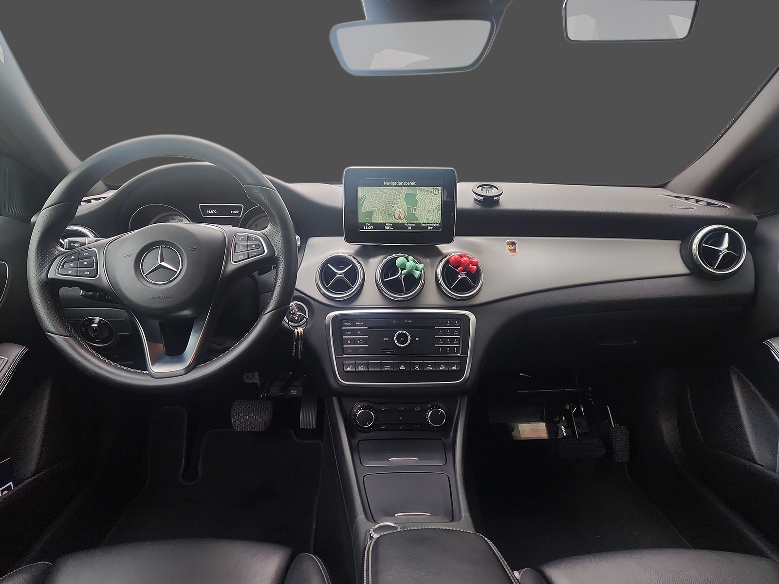 MERCEDES-BENZ GLA 220 d Style 4Matic 7G-DCT-image-7