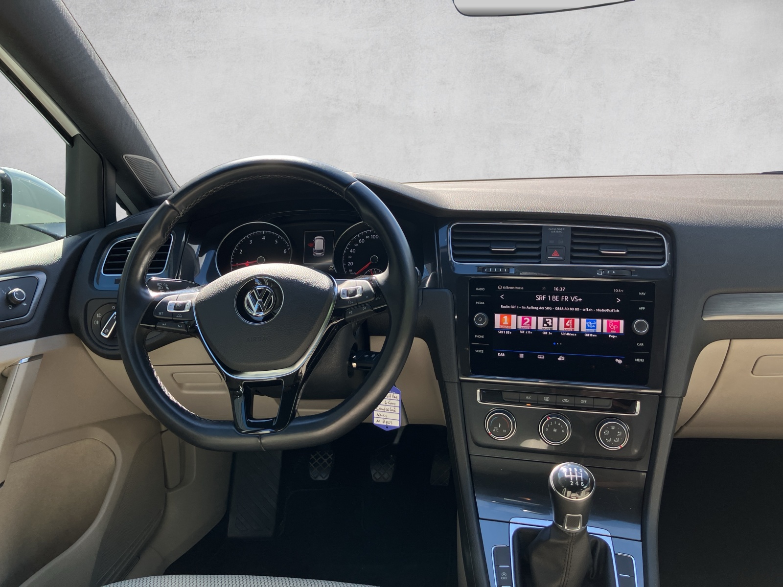 VW Golf Variant 1.0 TSI Comfortline-showroom-element-3