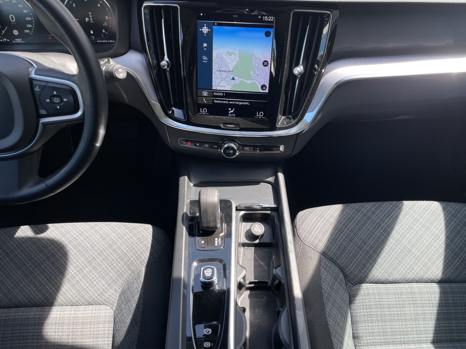 VOLVO V60 B4 Diesel Mild Hybrid Core Geartronic-image-15