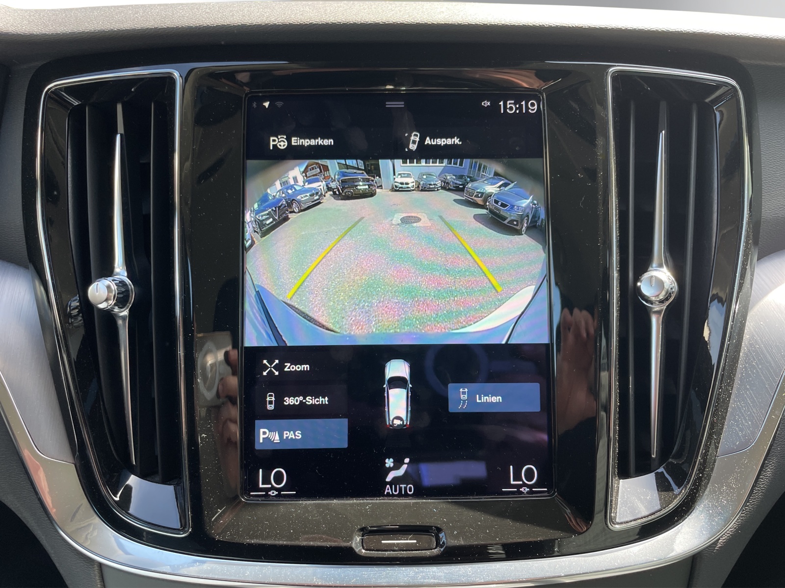 VOLVO V60 B4 Diesel Mild Hybrid Core Geartronic-image-16