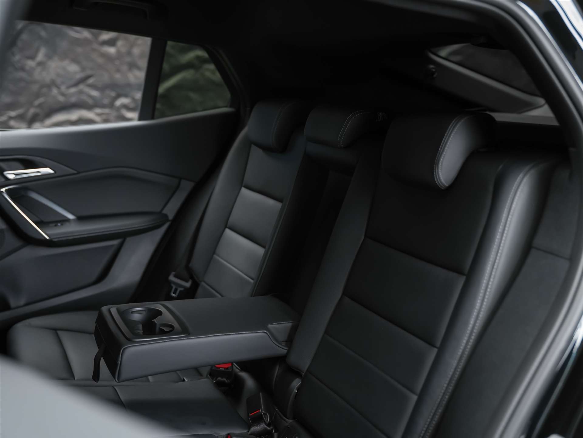 BMW X2 xDrive M35i M Sport Pro *360° Kamera*Leder Veganza*Iconic Glow*Head-Up*-image-12