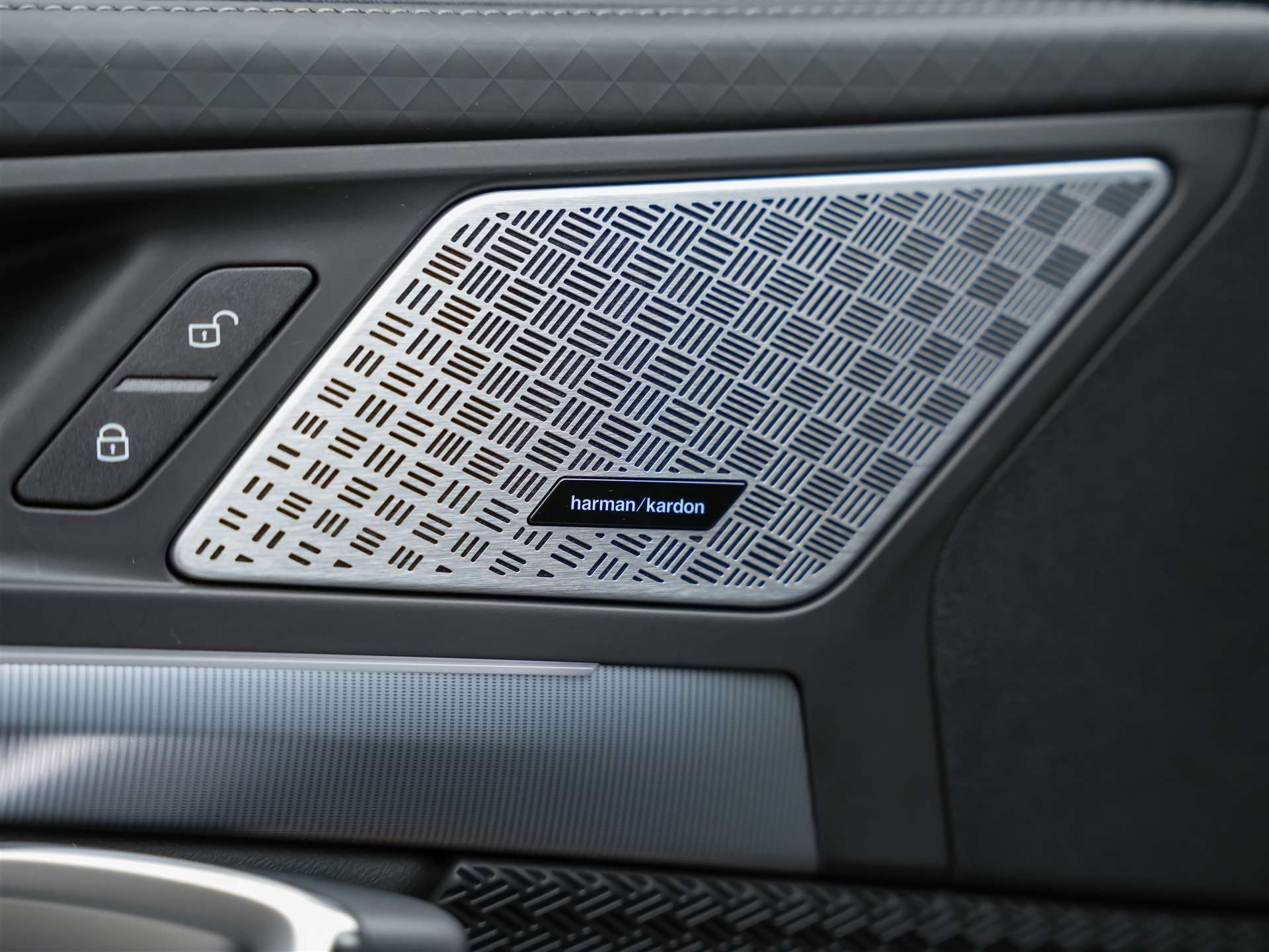 BMW X2 xDrive M35i M Sport Pro *360° Kamera*Leder Veganza*Iconic Glow*Head-Up*-image-23