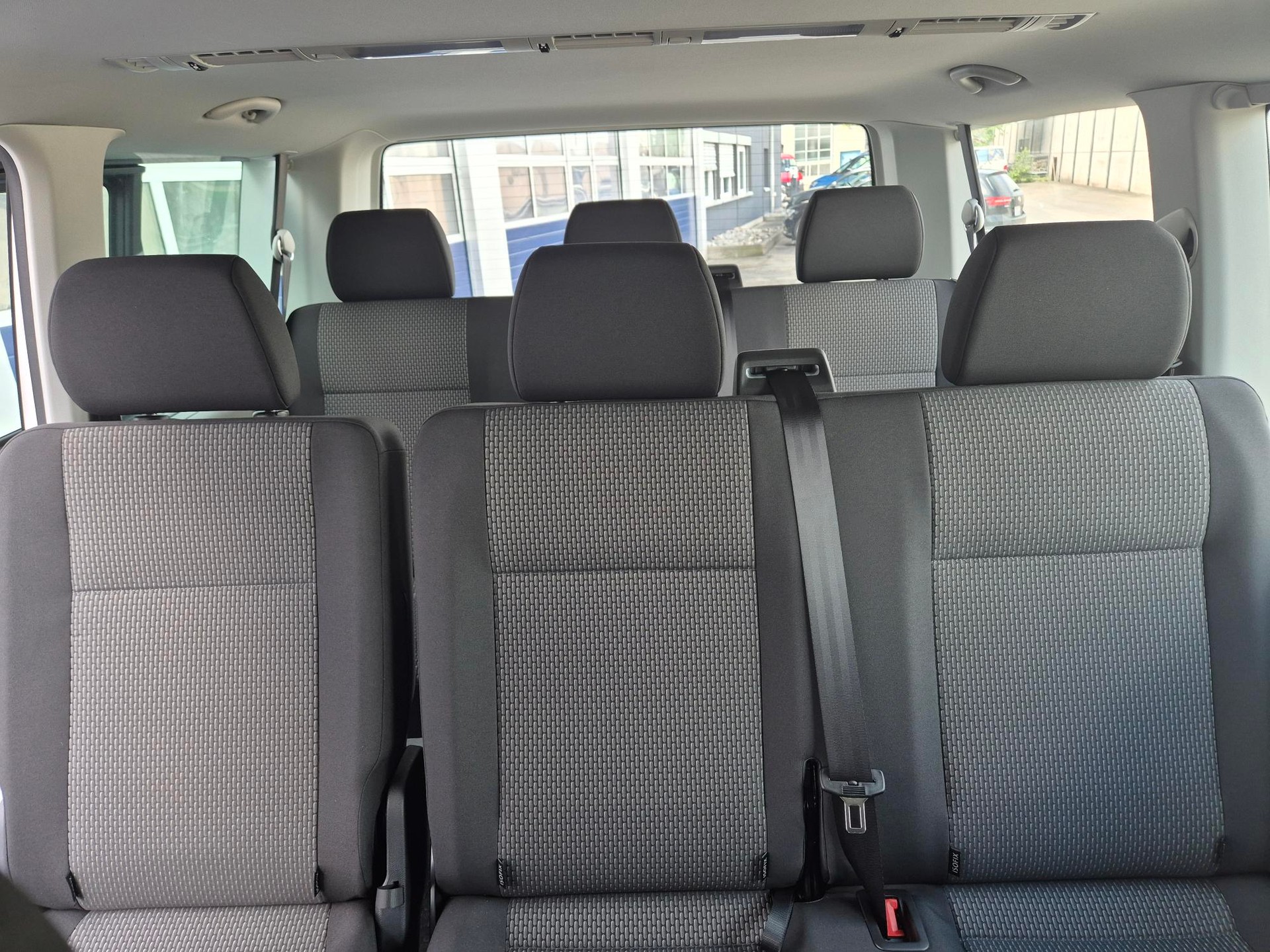 VW T6.1 2.0 TDI-showroom-element-3