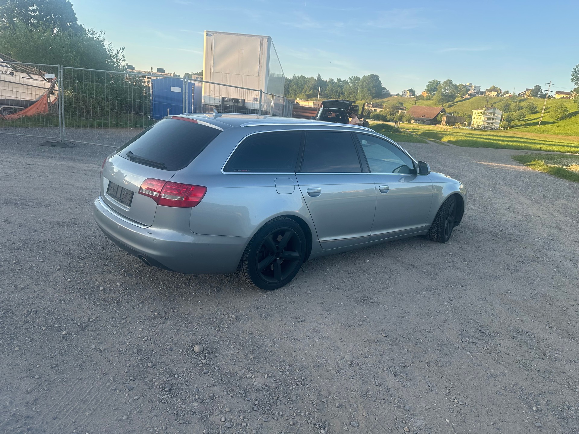 AUDI A6 Avant 3.0 V6 TDI quattro tiptronic-image-5