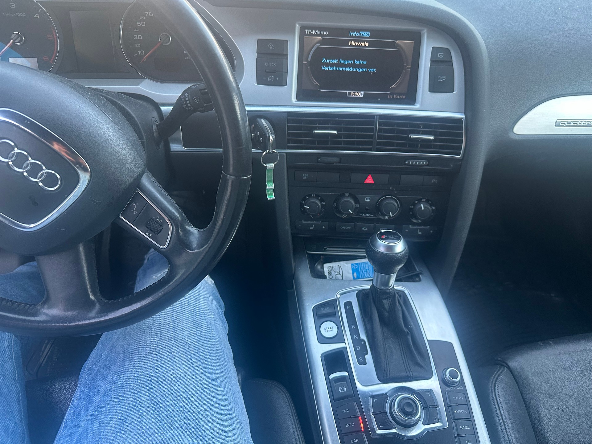 AUDI A6 Avant 3.0 V6 TDI quattro tiptronic-image-10