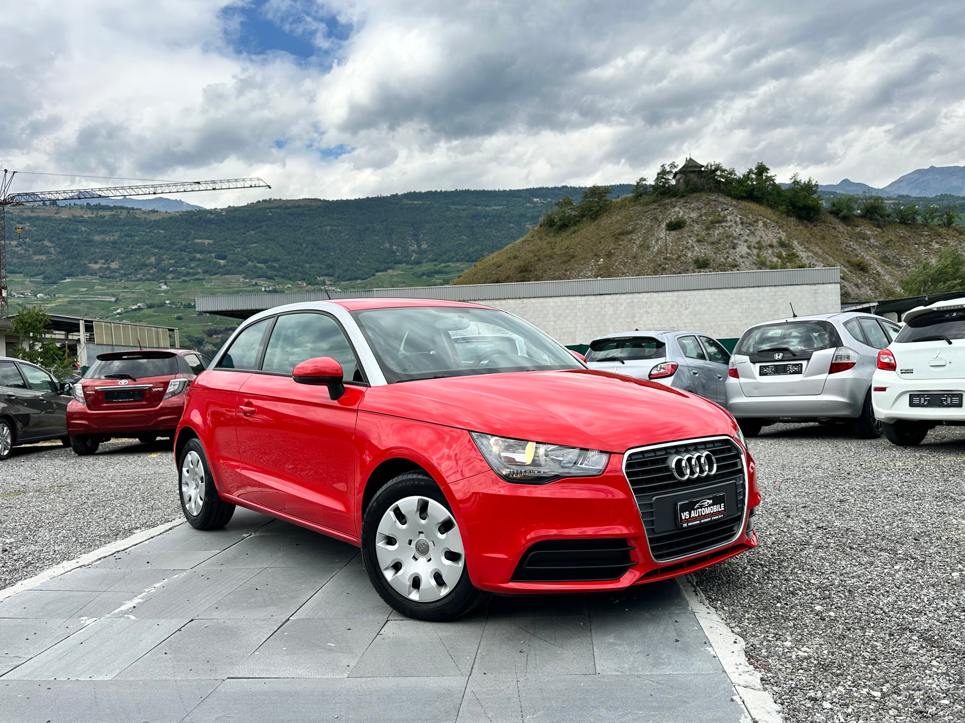 AUDI A1 1.2 TFSI Attraction-image-1