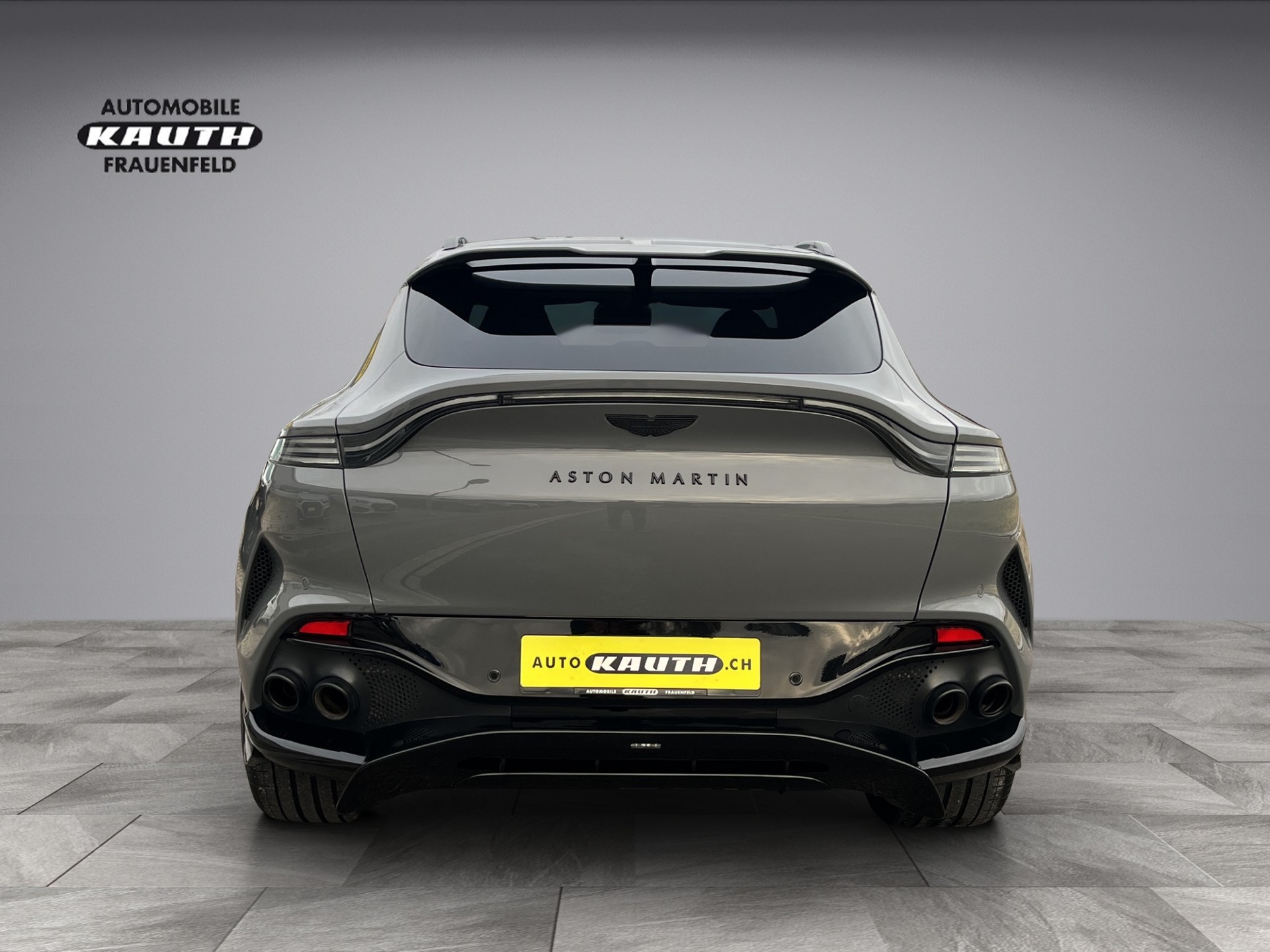 ASTON MARTIN DBX 4.0 V8 *New Modell mit 707PS*-image-4