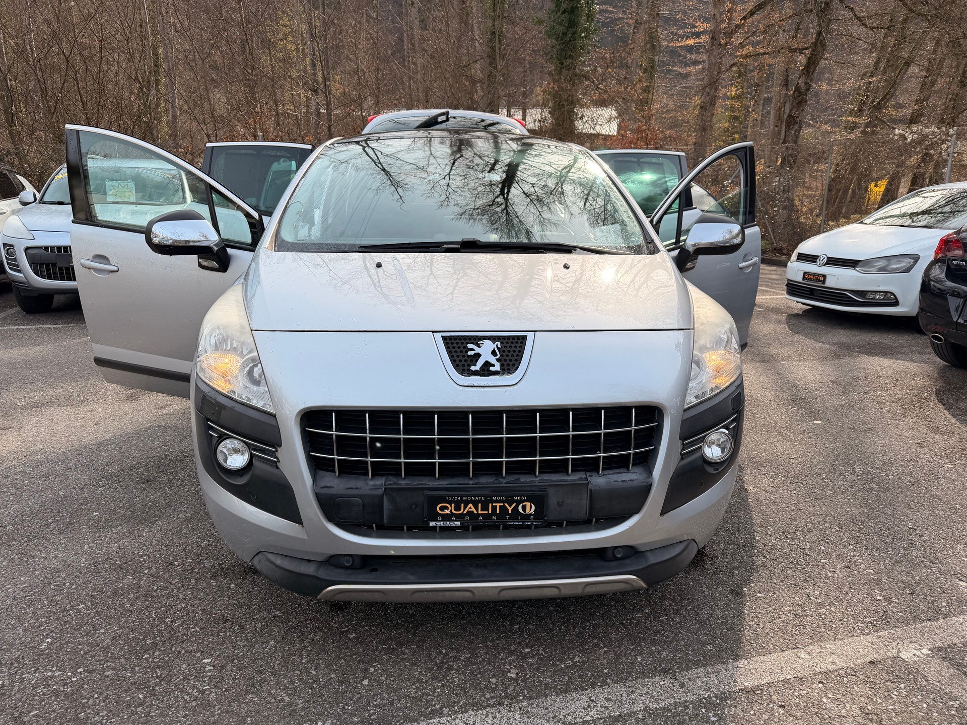 PEUGEOT 3008 1.6 16V T Sport Pack-image-14