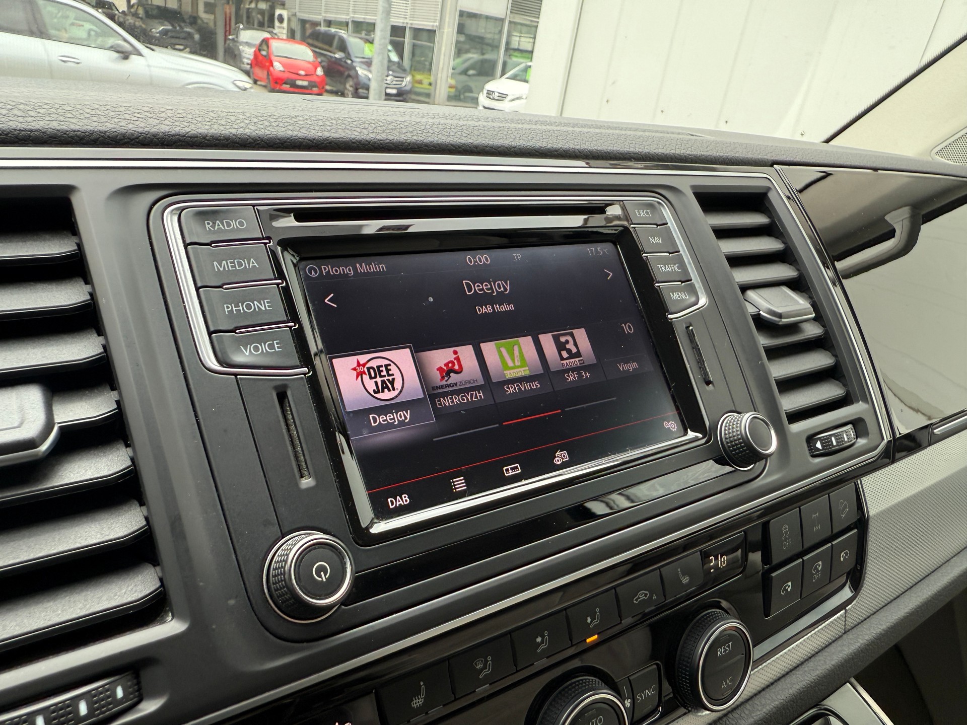 VW T6 Multivan 2.0 Bi-TDI Highline 4Motion DSG *7 PLÄTZER * TOPZUSTAND * AHK *-image-19