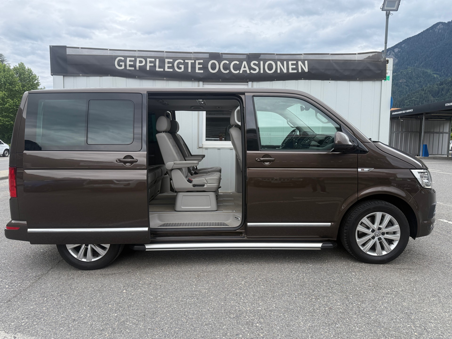 VW T6 Multivan 2.0 Bi-TDI Highline 4Motion DSG *7 PLÄTZER * TOPZUSTAND * AHK *-image-3