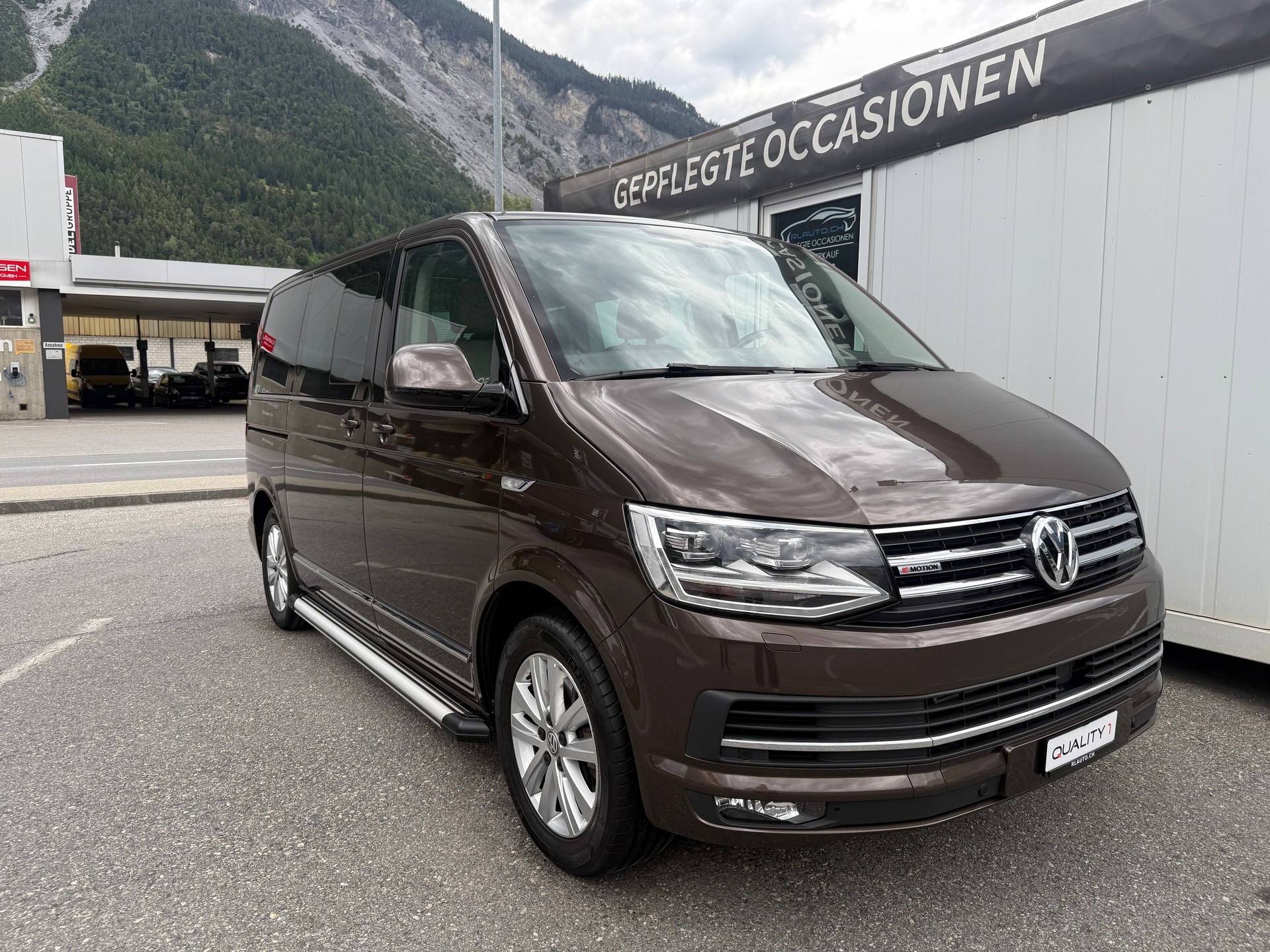VW T6 Multivan 2.0 Bi-TDI Highline 4Motion DSG *7 PLÄTZER * TOPZUSTAND * AHK *-showroom-element-1
