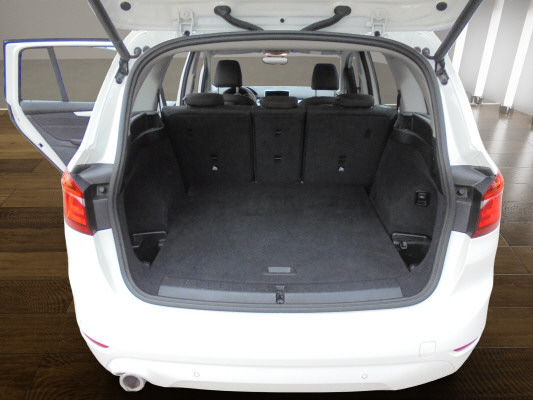 BMW 216d Gran Tourer-image-6