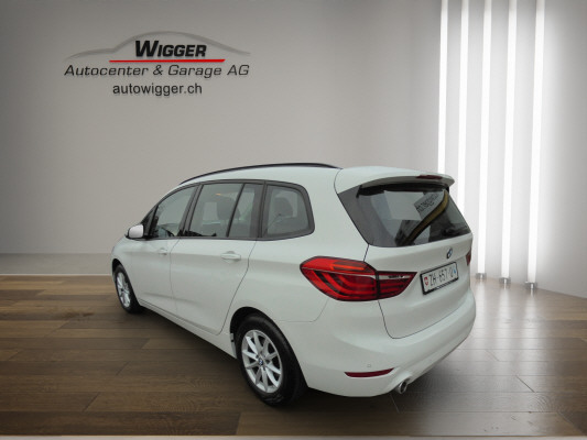 BMW 216d Gran Tourer-showroom-element-2