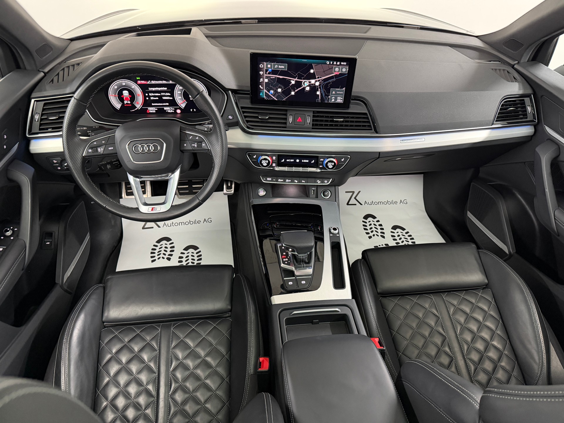 AUDI Q5 Sportback 40 TDI S-Line 204PS Blackedition quattro S-tronic / 360° Kamera / Panoramadach / Head-Up / Keyless / B&O Sound /-image-11