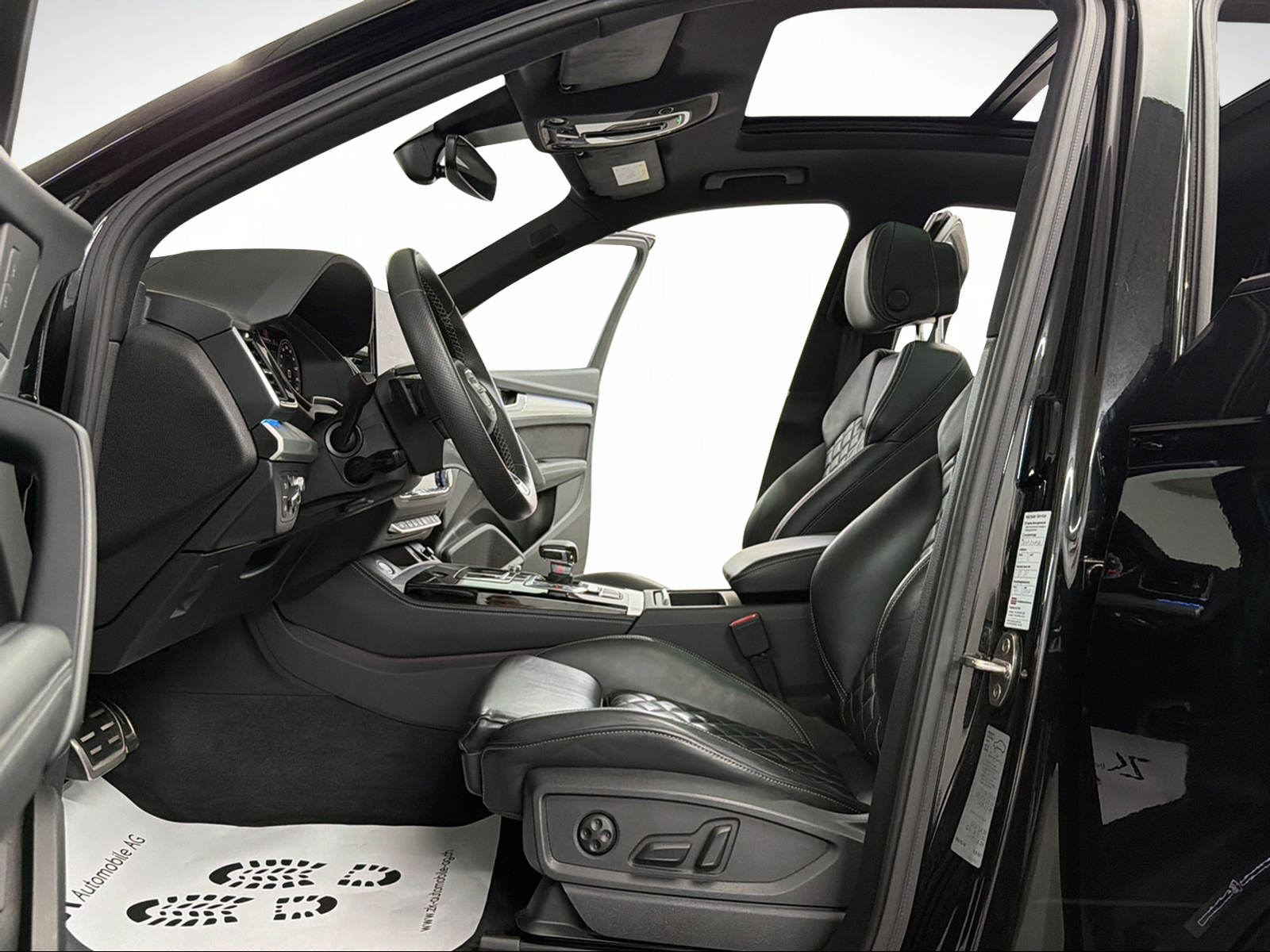 AUDI Q5 Sportback 40 TDI S-Line 204PS Blackedition quattro S-tronic / 360° Kamera / Panoramadach / Head-Up / Keyless / B&O Sound /-image-5