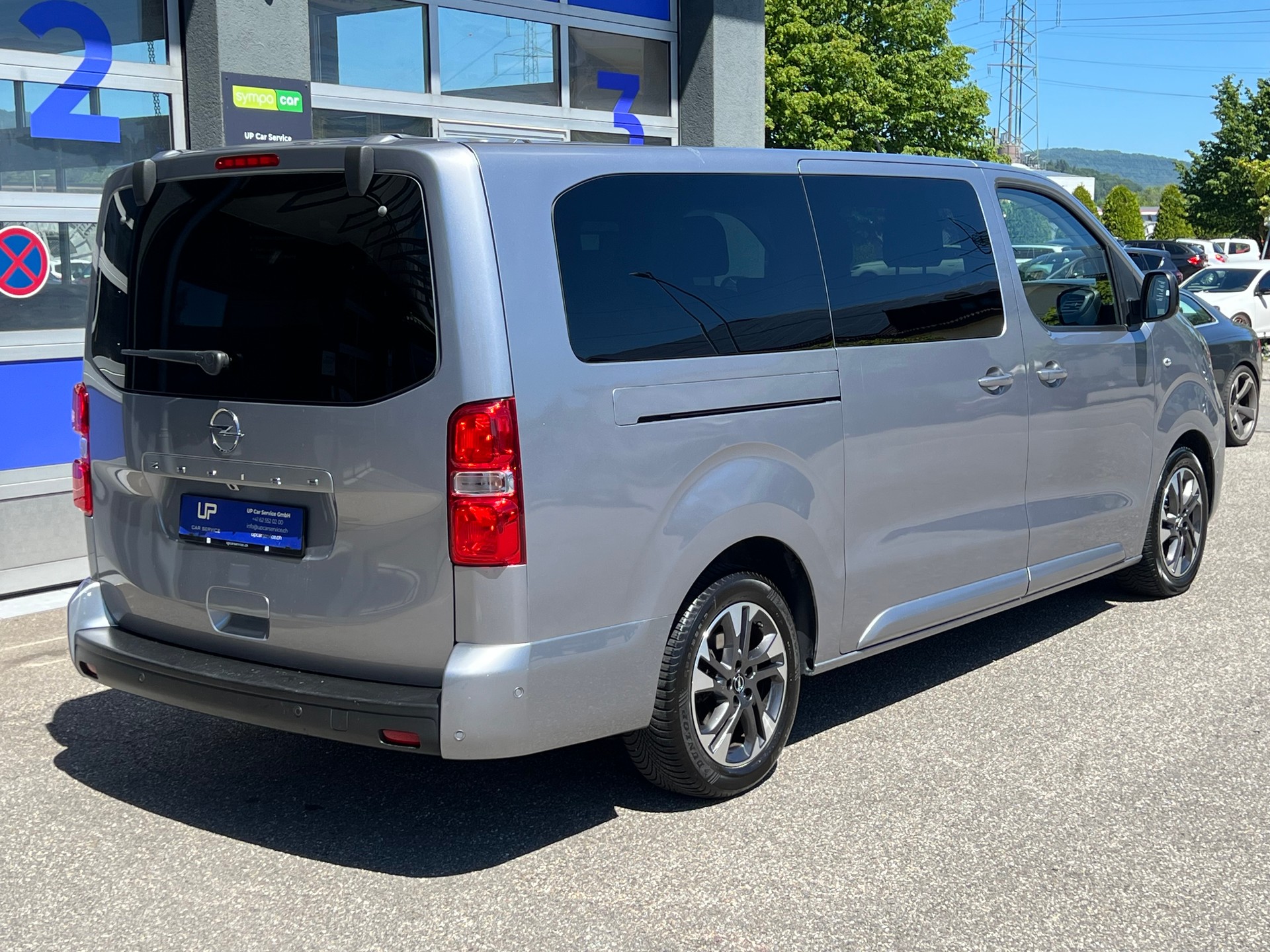 OPEL Zafira Life L 2.0 CDTI 177 Business Edition S/S * 9 Plätze *-image-4