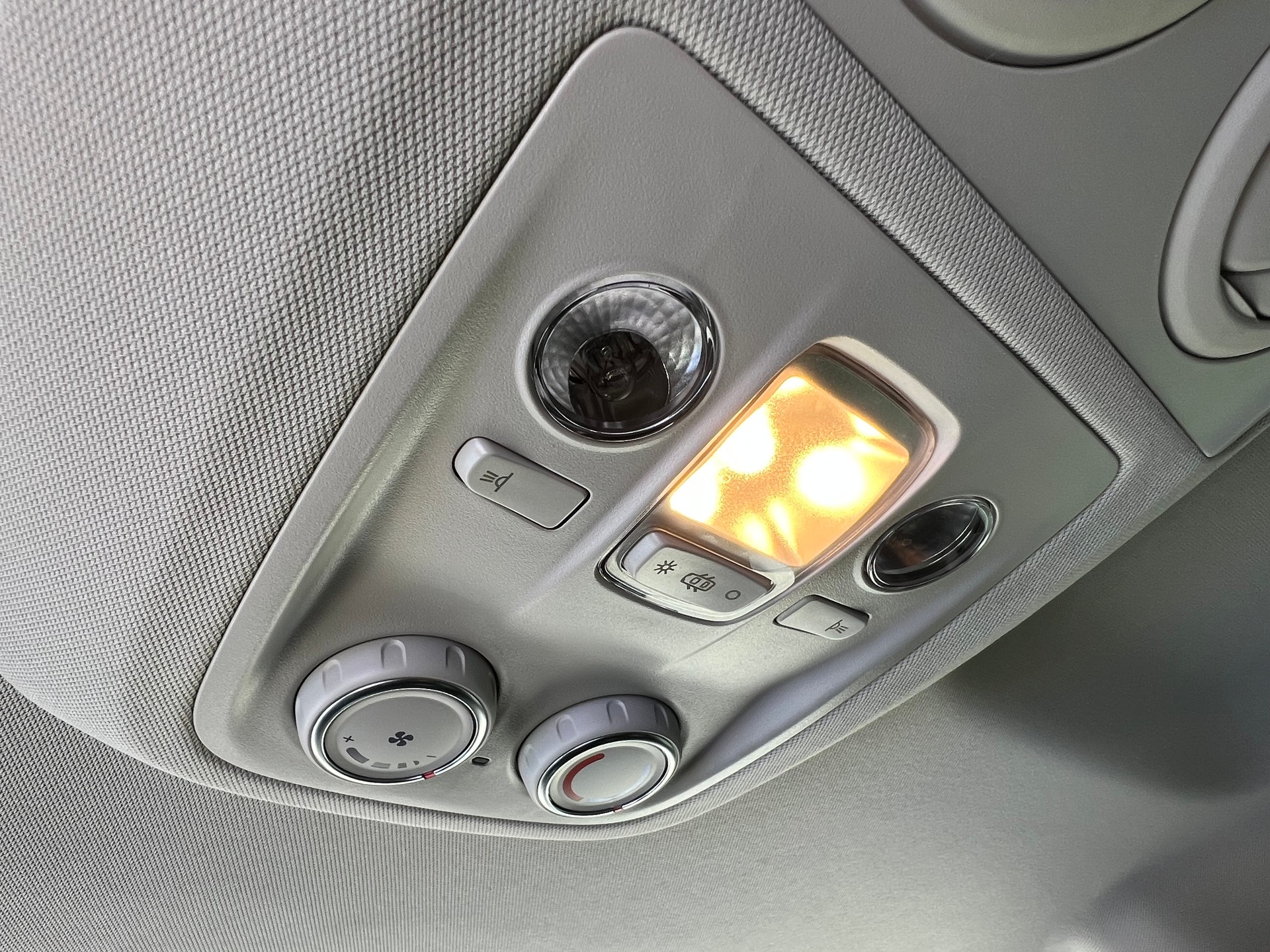 OPEL Zafira Life L 2.0 CDTI 177 Business Edition S/S * 9 Plätze *-image-19
