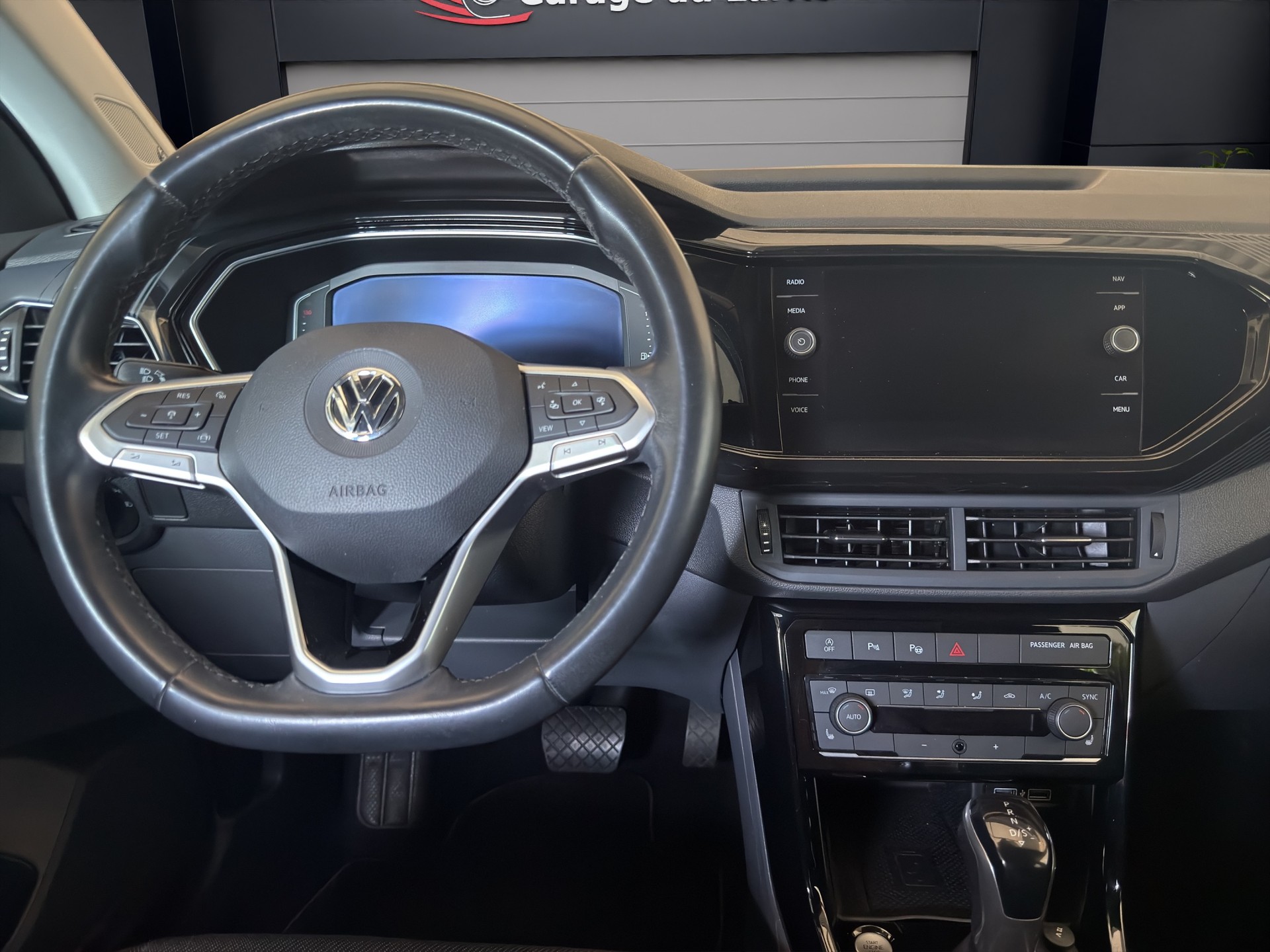 VW T-Cross 1.0 TSI Style DSG-image-8