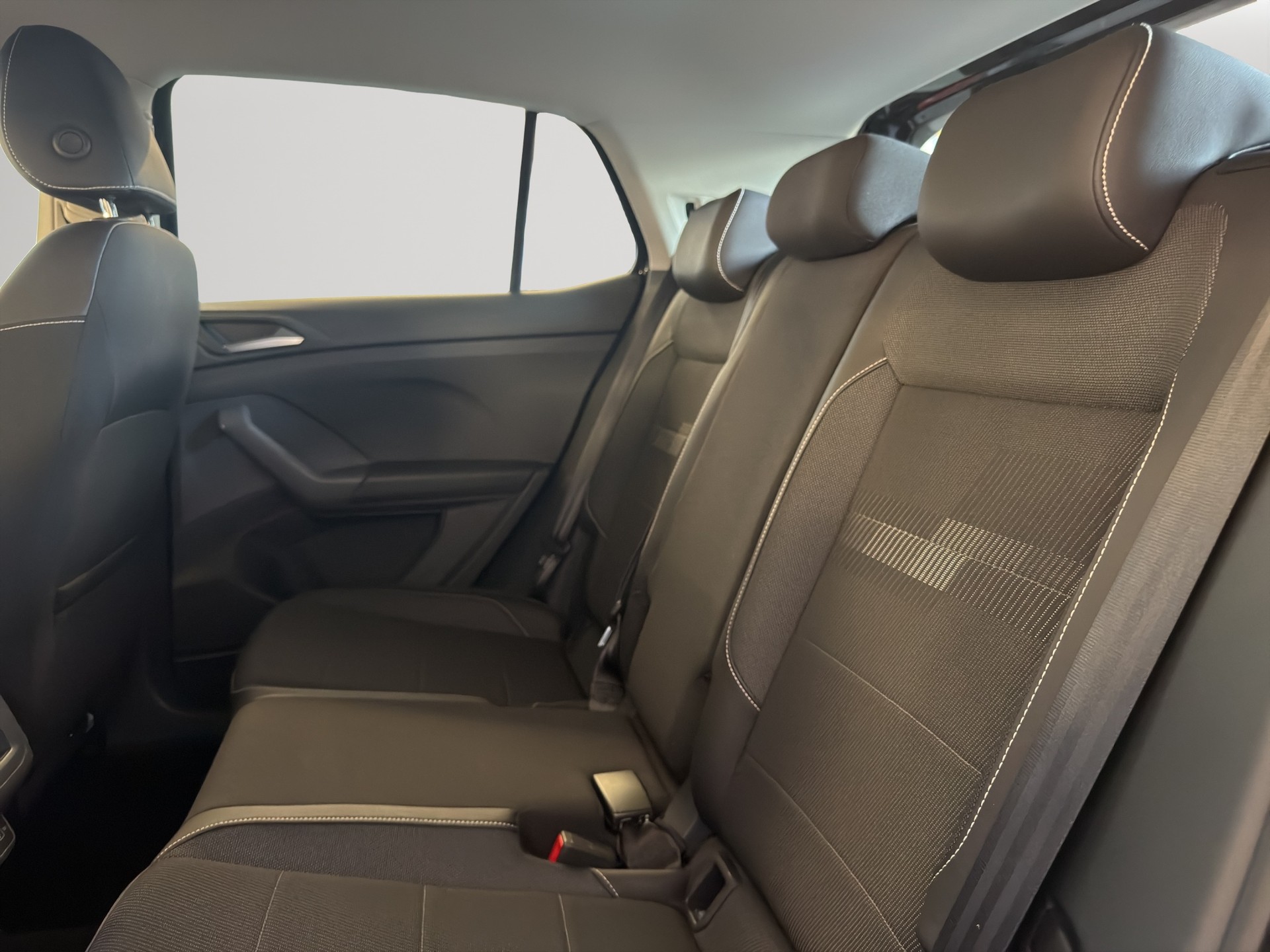 VW T-Cross 1.0 TSI Style DSG-image-16