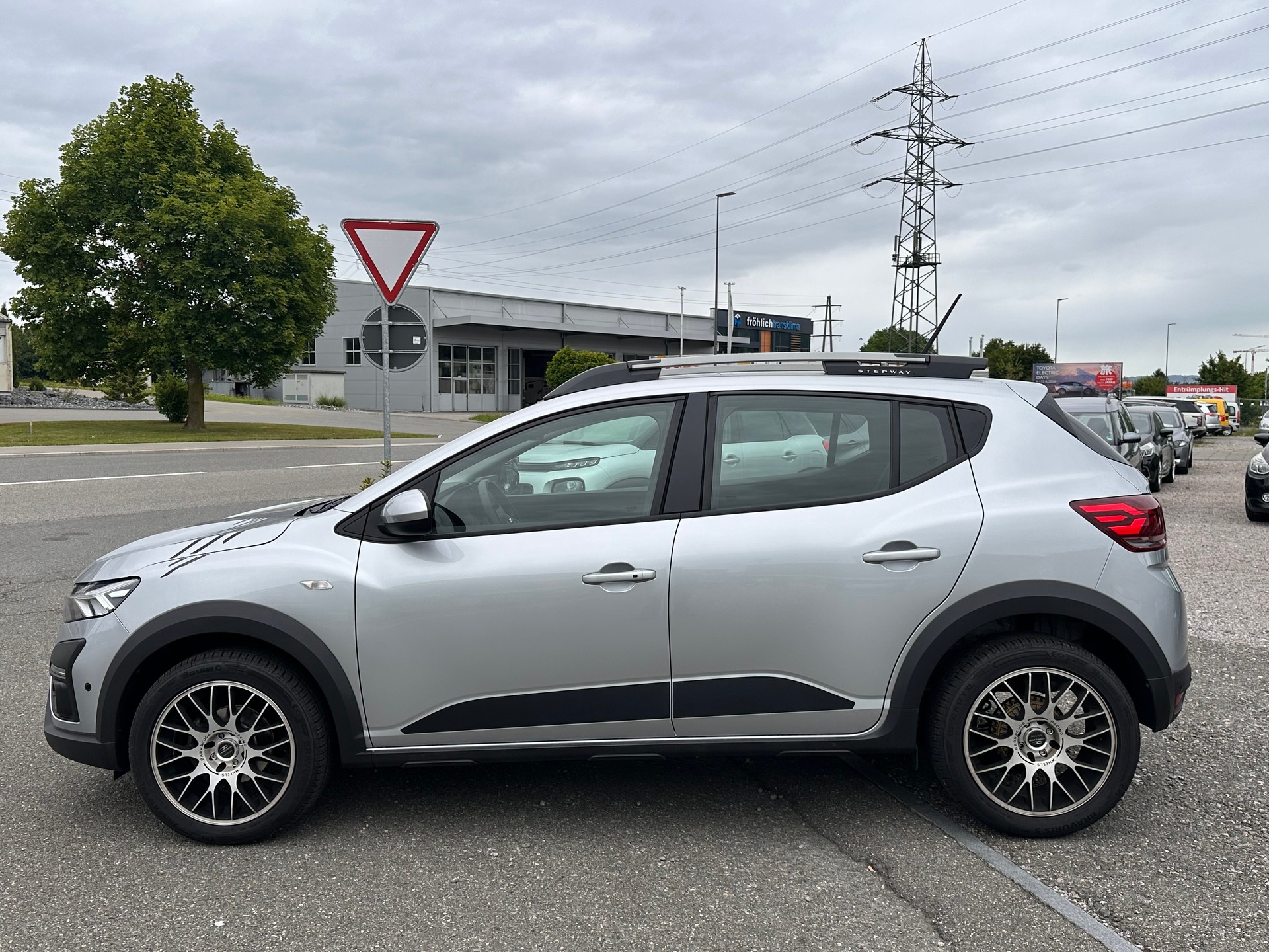 DACIA Sandero Stepway TCe 90 Comfort-image-14