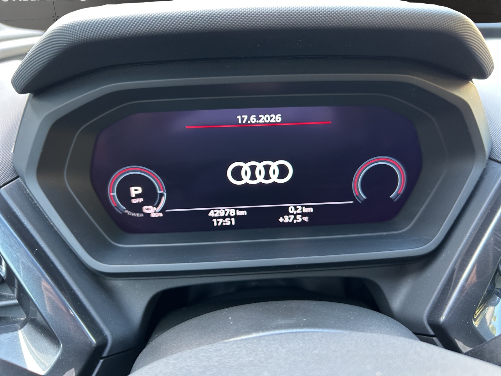 AUDI Q4 Sportback e-tron 50 quattro-image-10