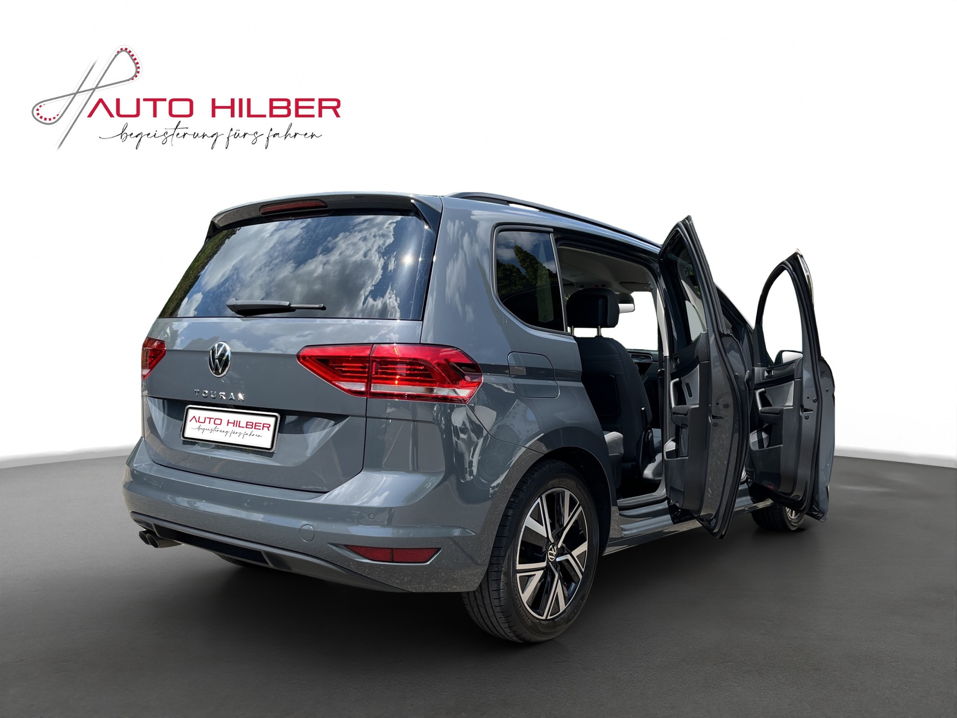 VW Touran 2.0 TDI BlueMotion Technology Comfortline DSG *7-Plätzer*-image-6