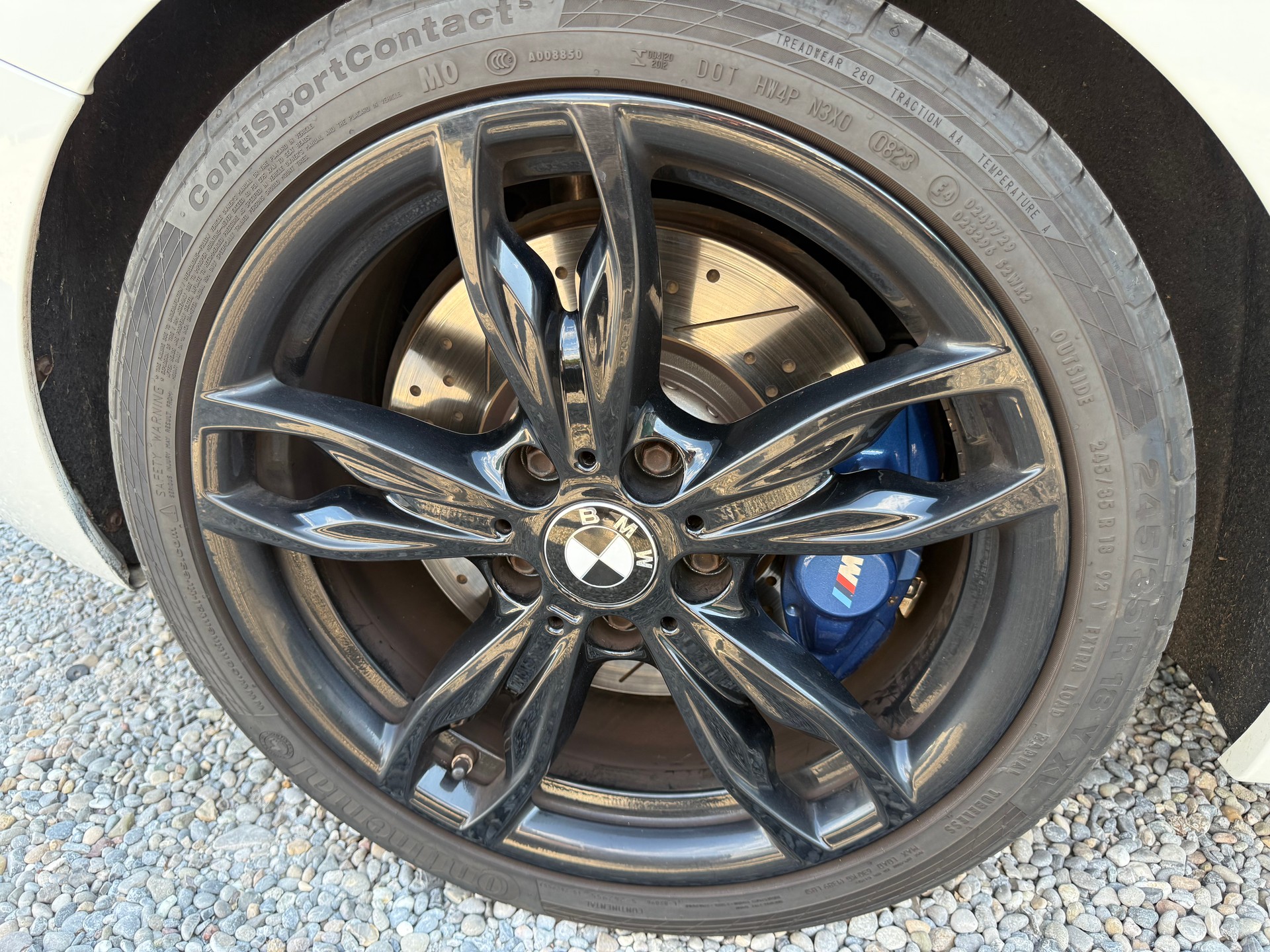 BMW M135i Steptronic M PERFORMANCE-image-9