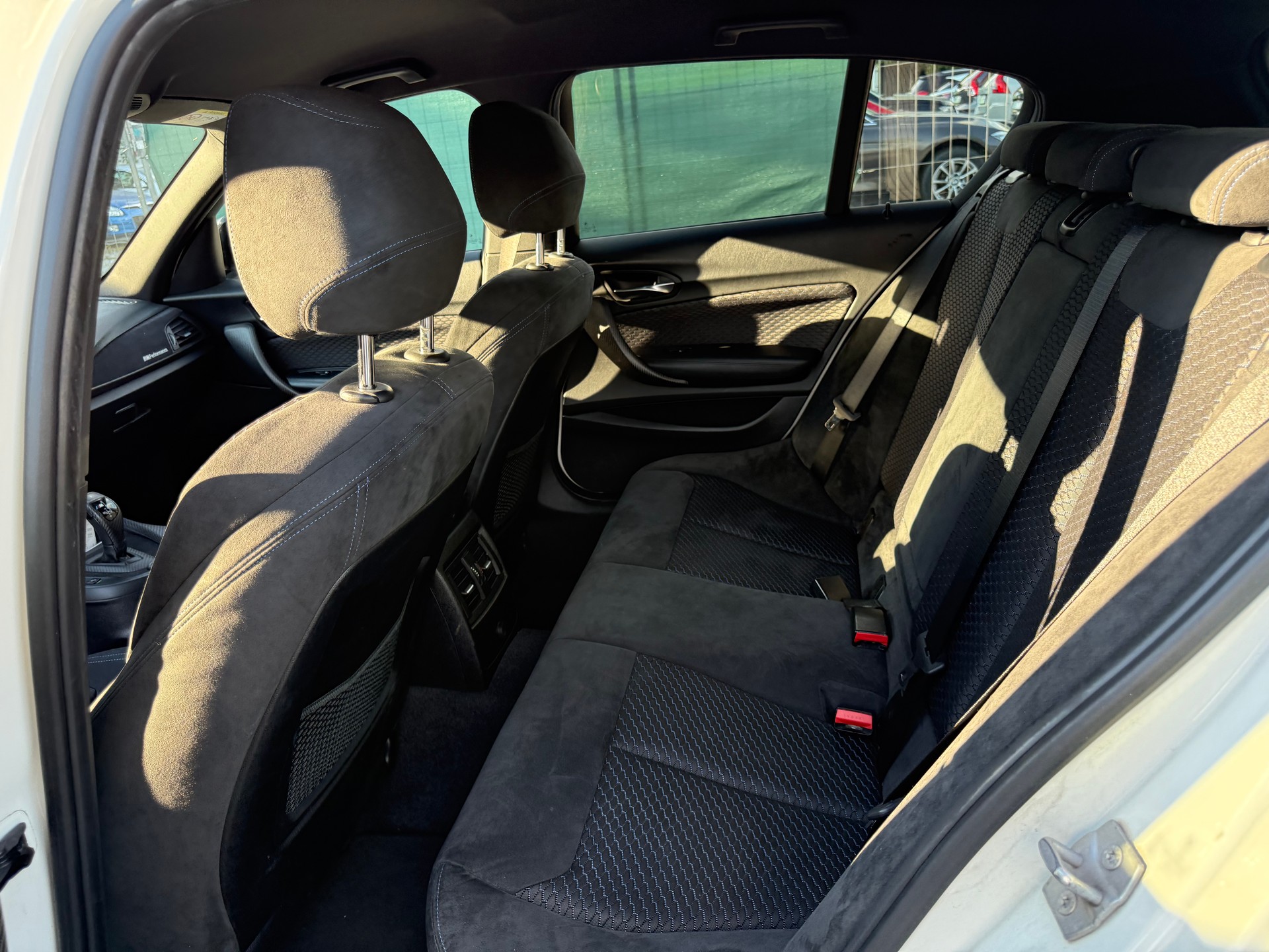 BMW M135i Steptronic M PERFORMANCE-image-6
