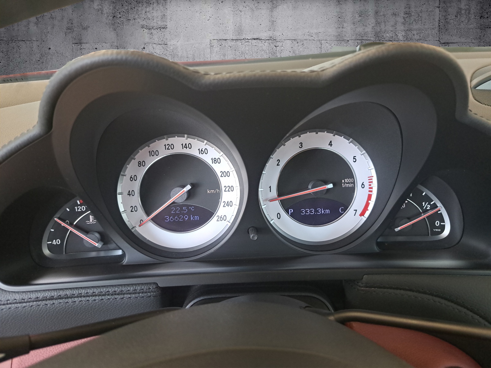 MERCEDES-BENZ SL-CLASS SL 500 Cabriolet-image-11