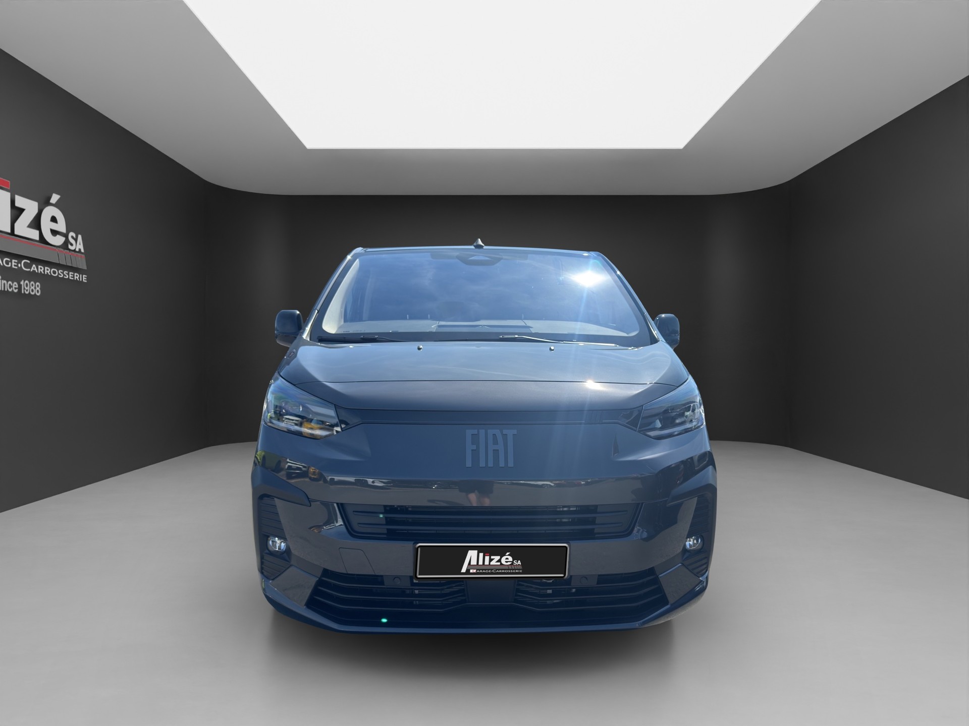FIAT Ulysse 2.2 JTD VIP L2-showroom-element-1